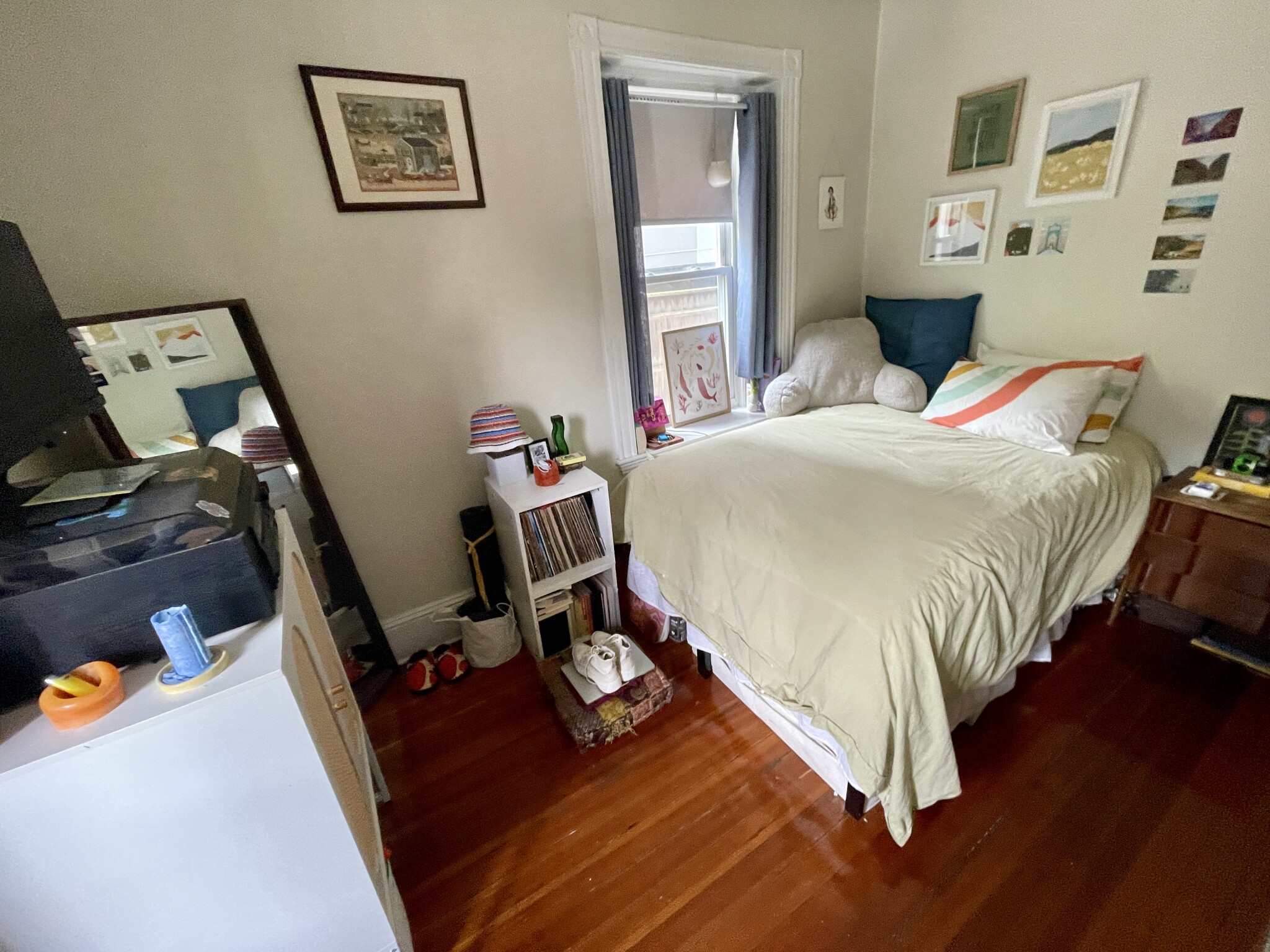 1595 Beacon St,, Washington Square