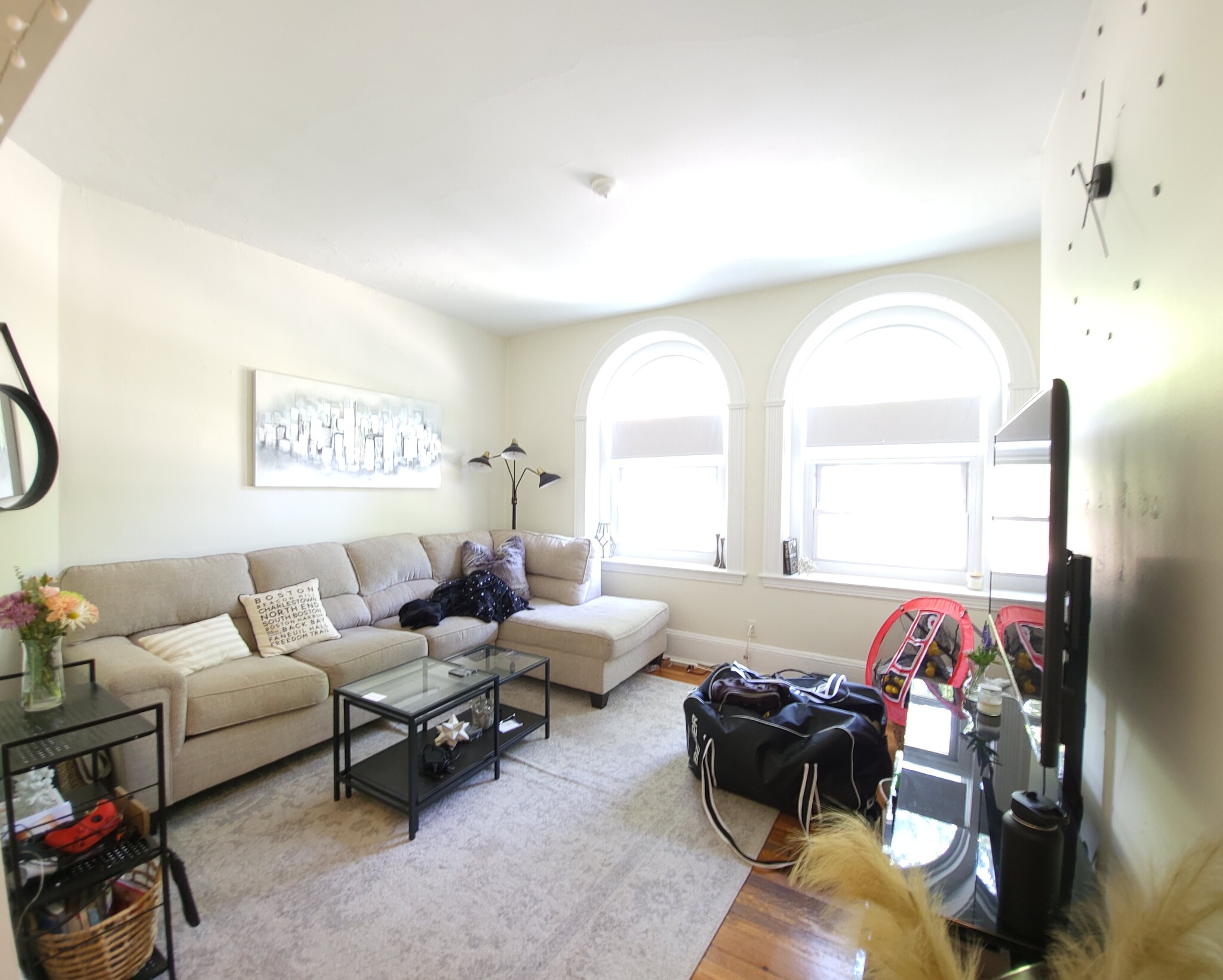 1580 Beacon St, Washington Square