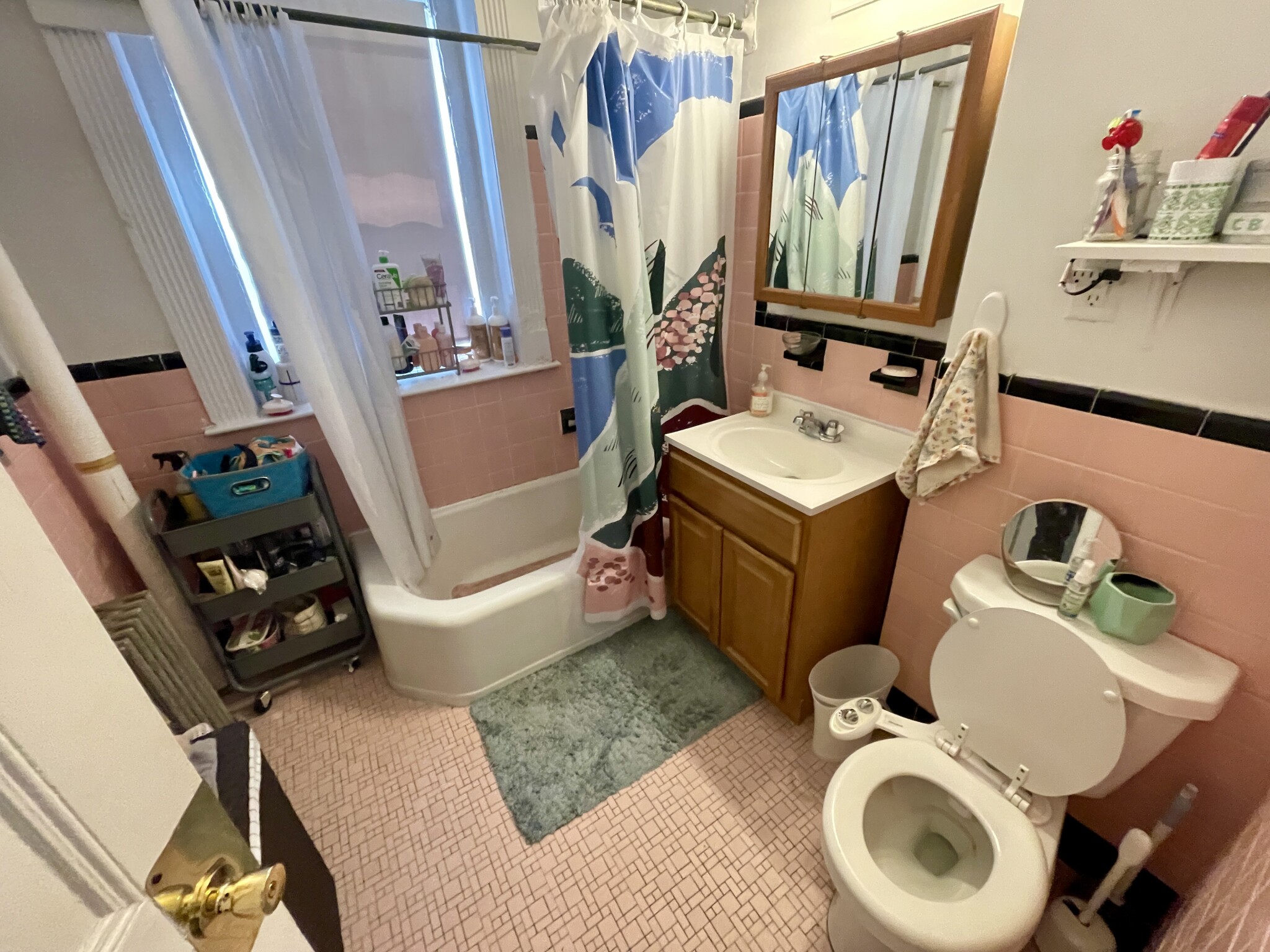 1595 Beacon St,, Washington Square