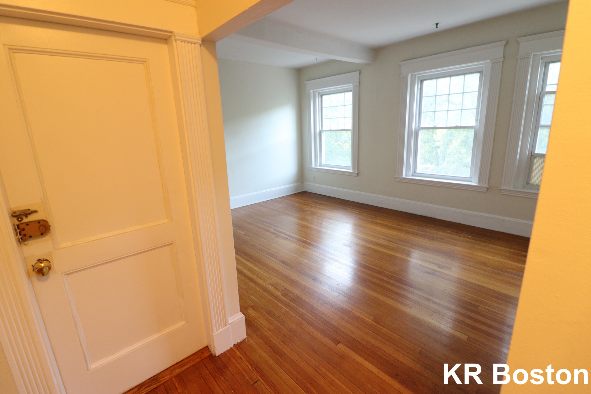 1595 Beacon, Washington Square