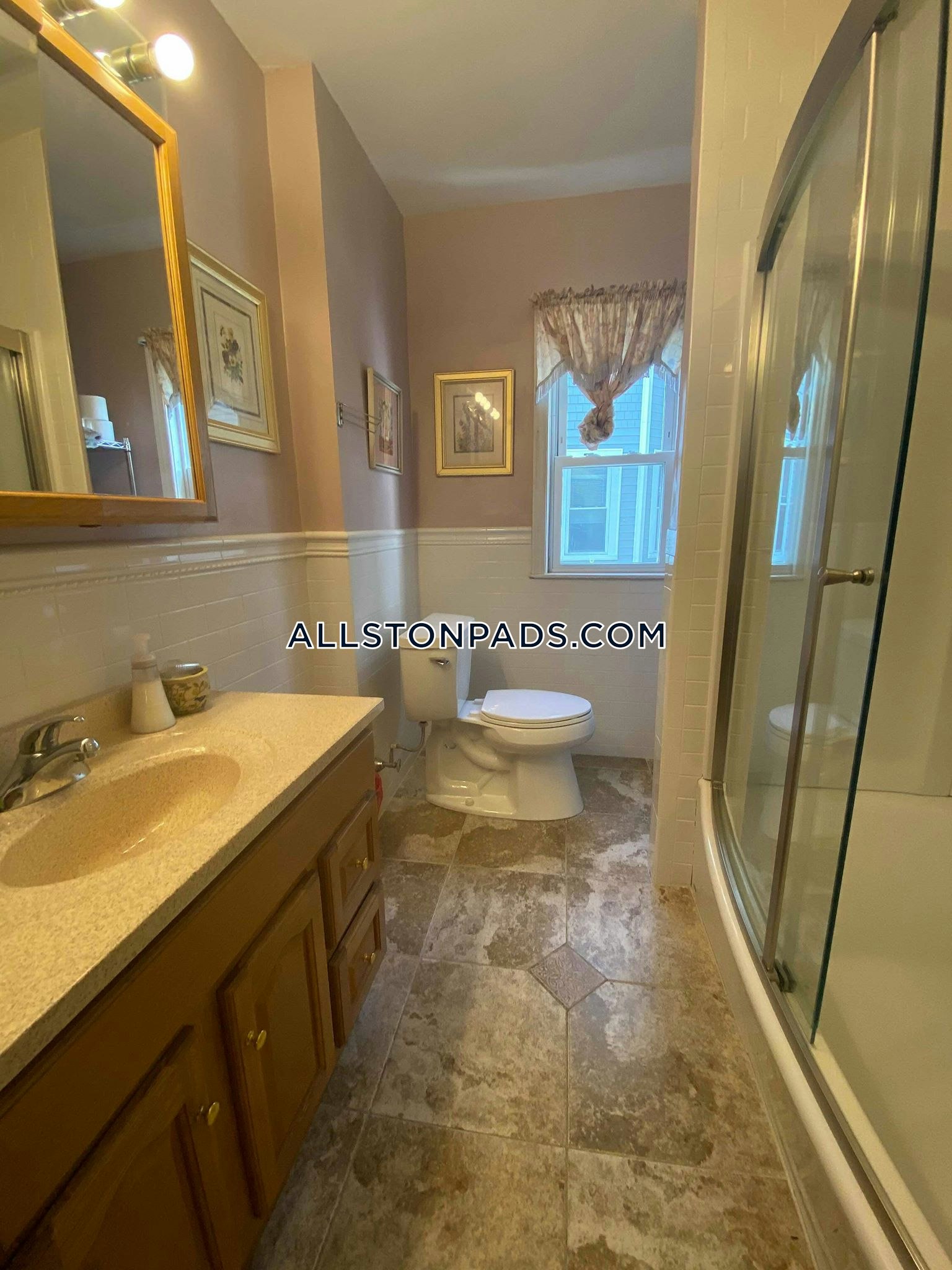 17 Holman St, Lower Allston