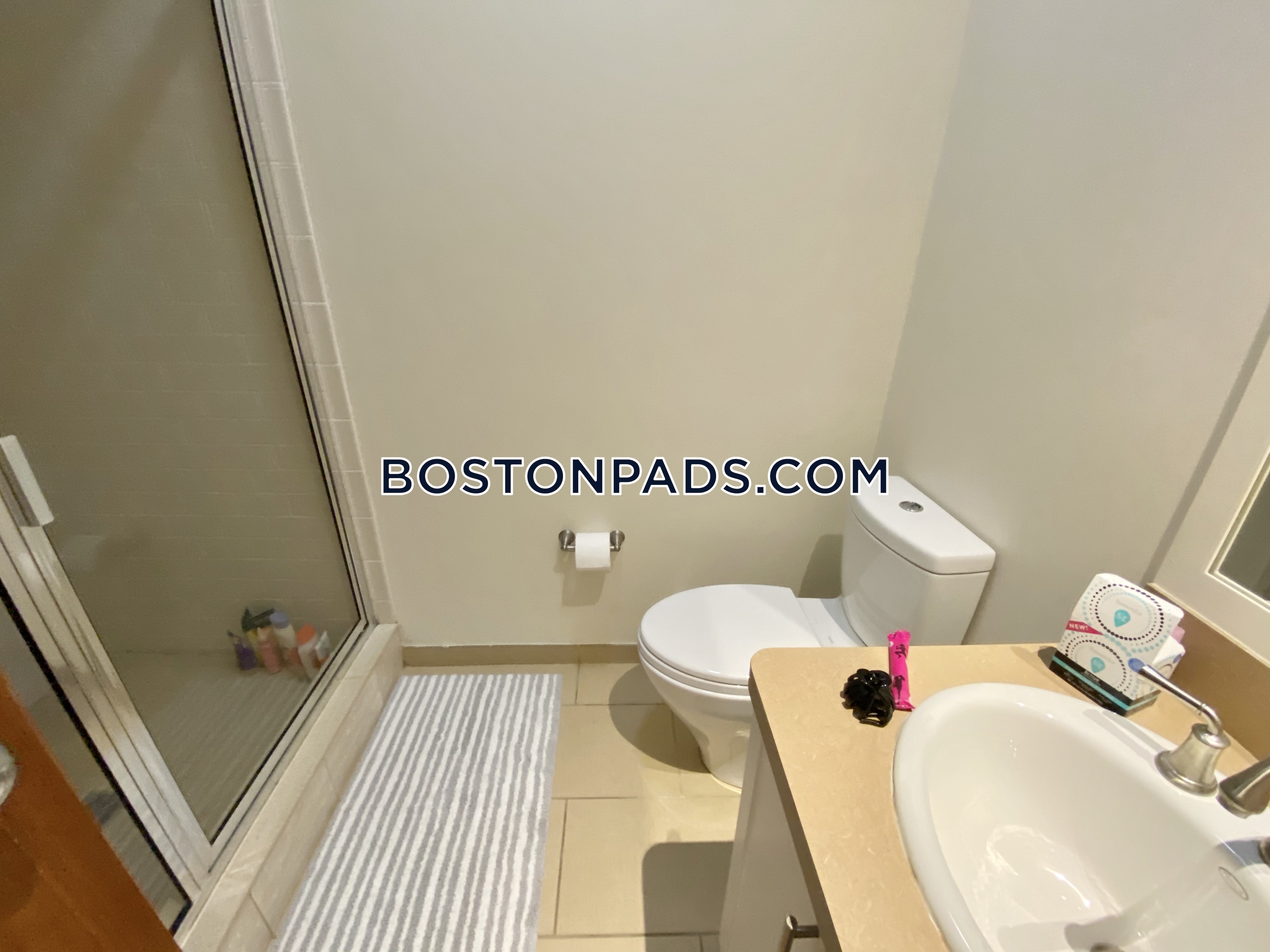 407 Washington St, Downtown