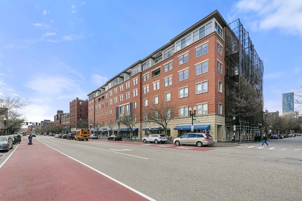 1597 Washington St, South End