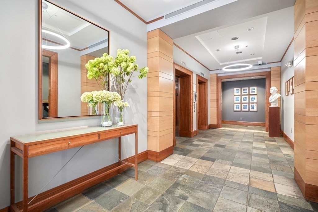 1597 Washington St, South End