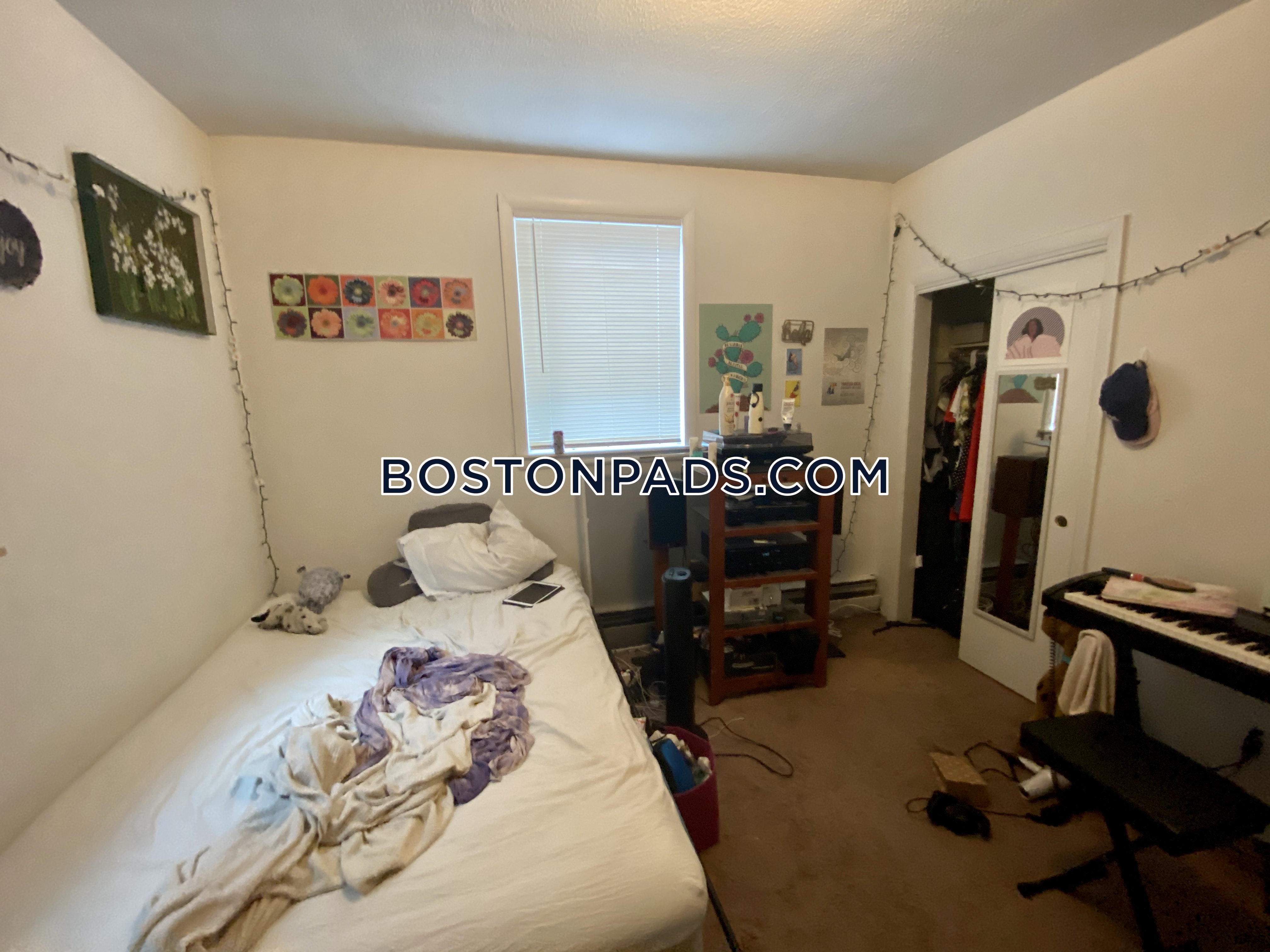 50 Evergreen St, Jamaica Plain