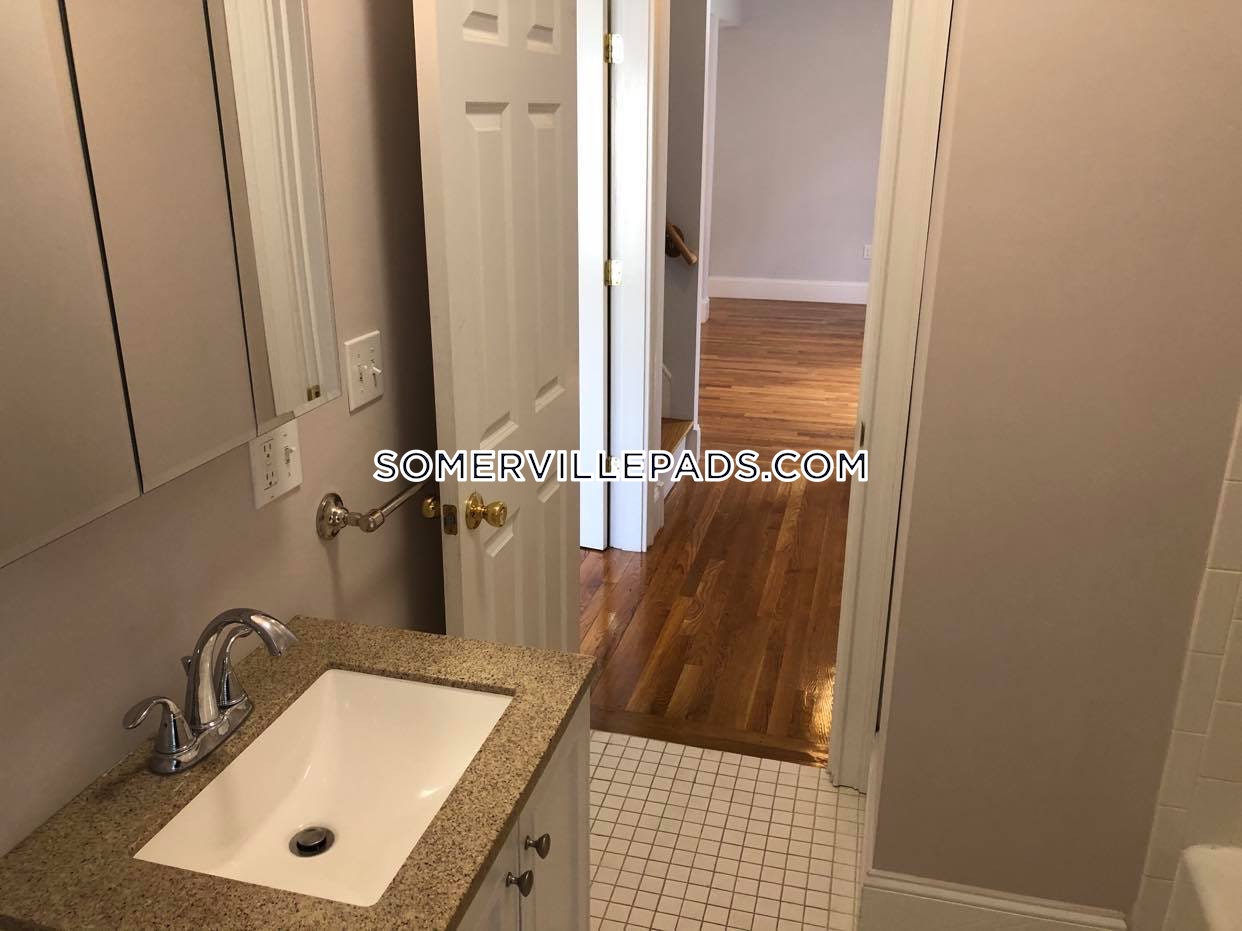 22 Concord Ave, Inman Square