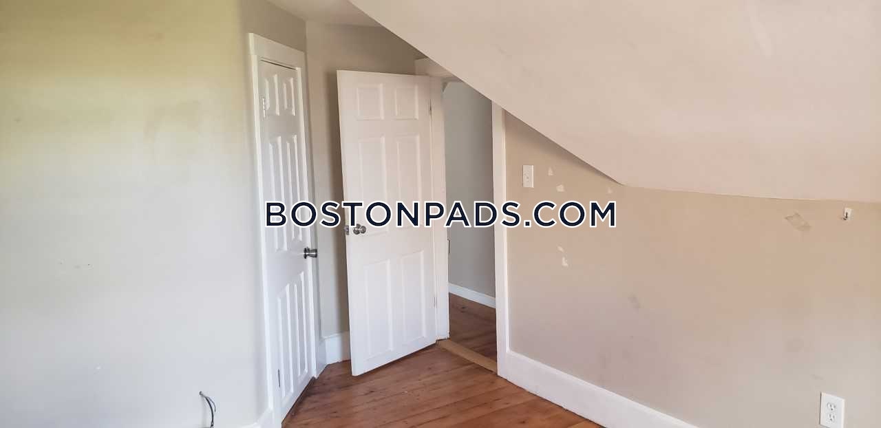 515 Medford St, Winter Hill