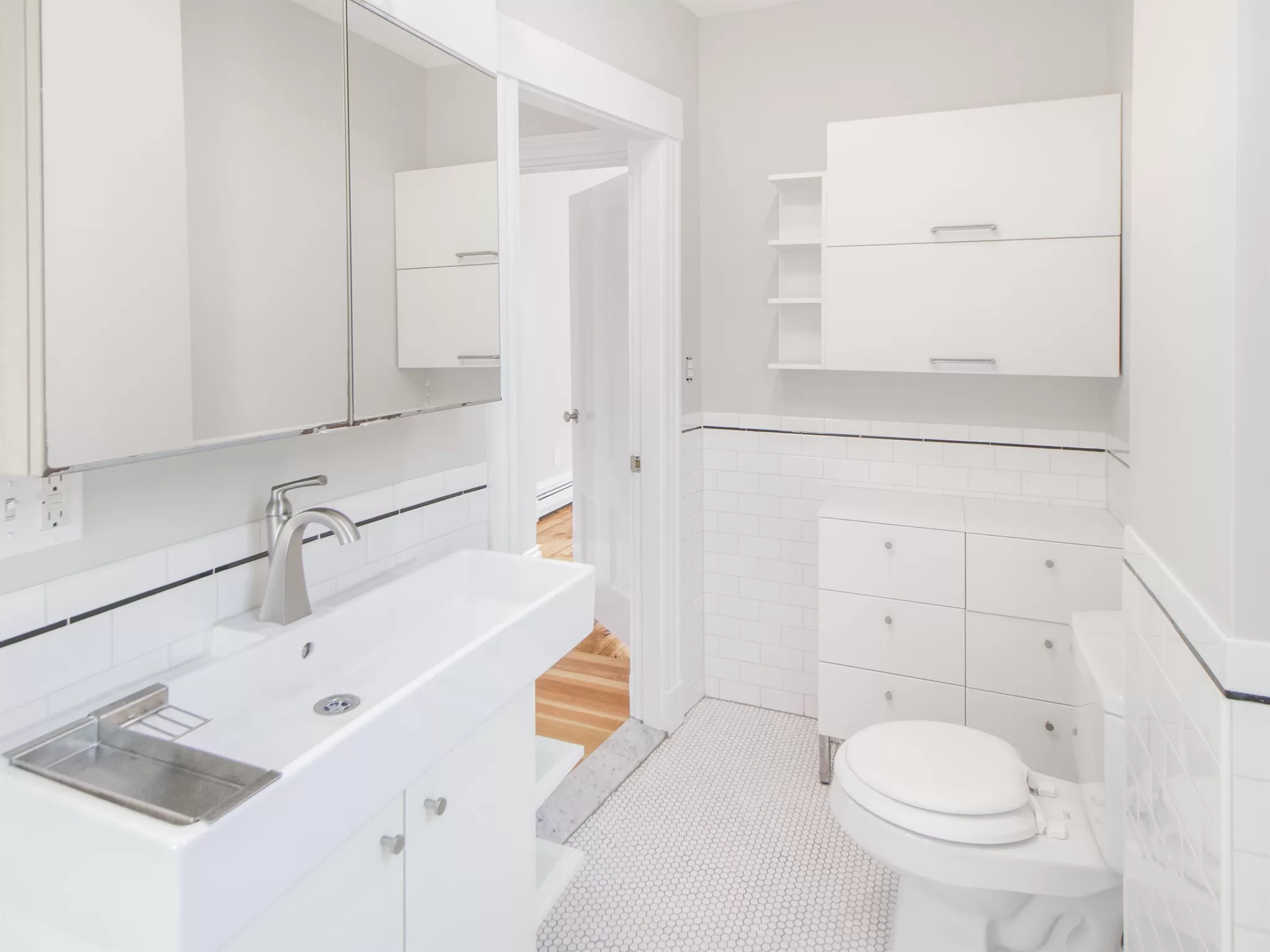 24 Suffolk St, The Port