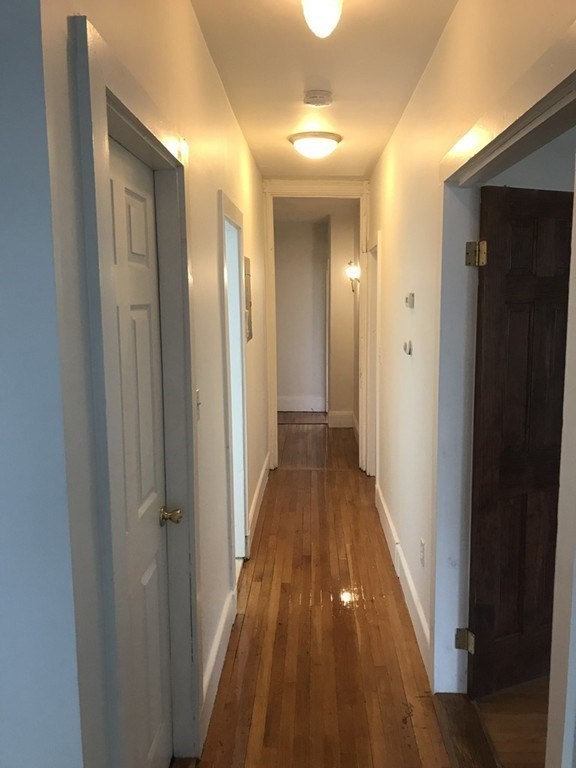 16 Creighton St, Jamaica Plain