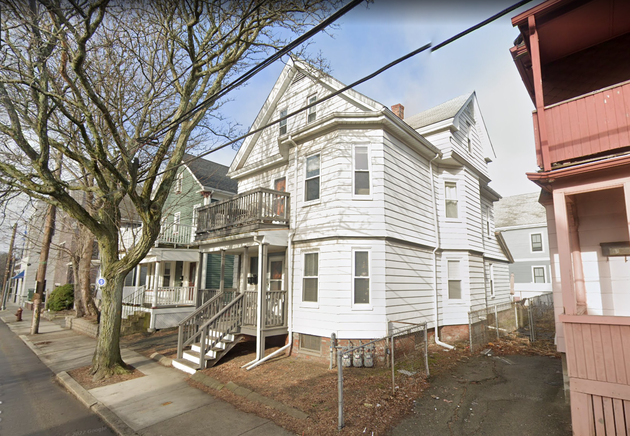 16 Cutter Ave, Davis Square