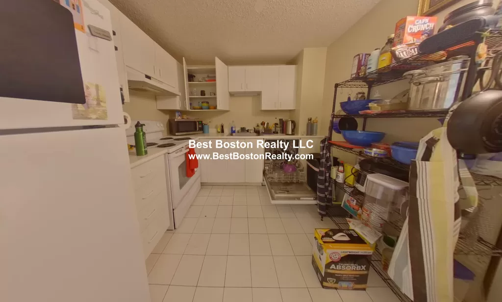 16 Elmer St, Riverside