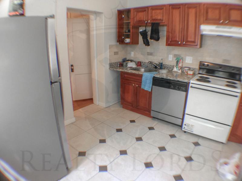 16 Euston St, Brookline Hills