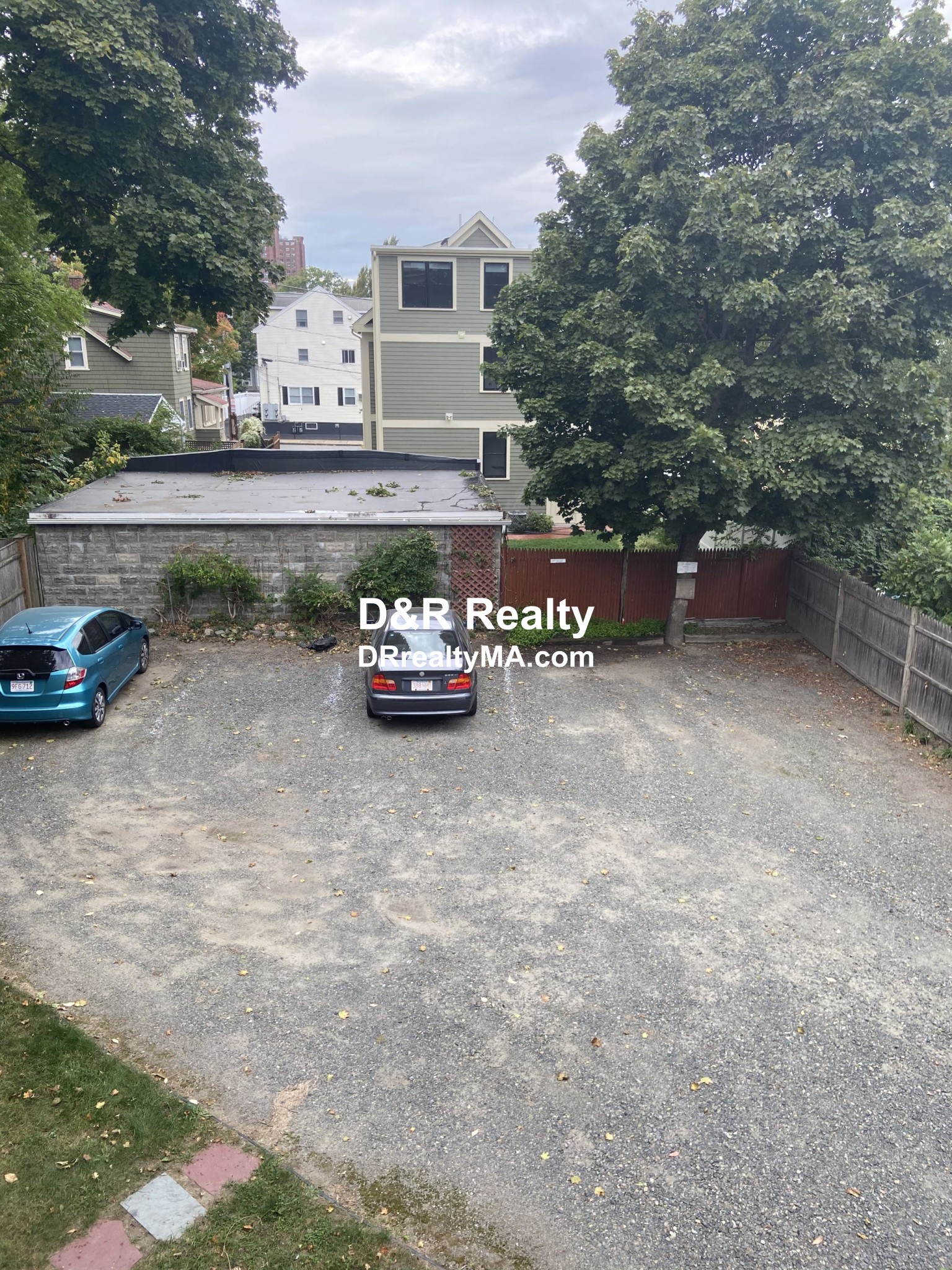 16 Montgomery St, Porter Square