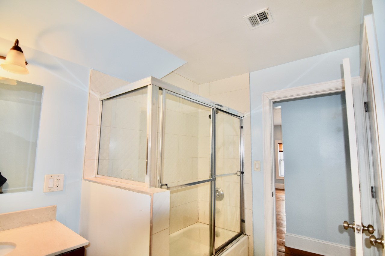 16 Normandy, Dorchester