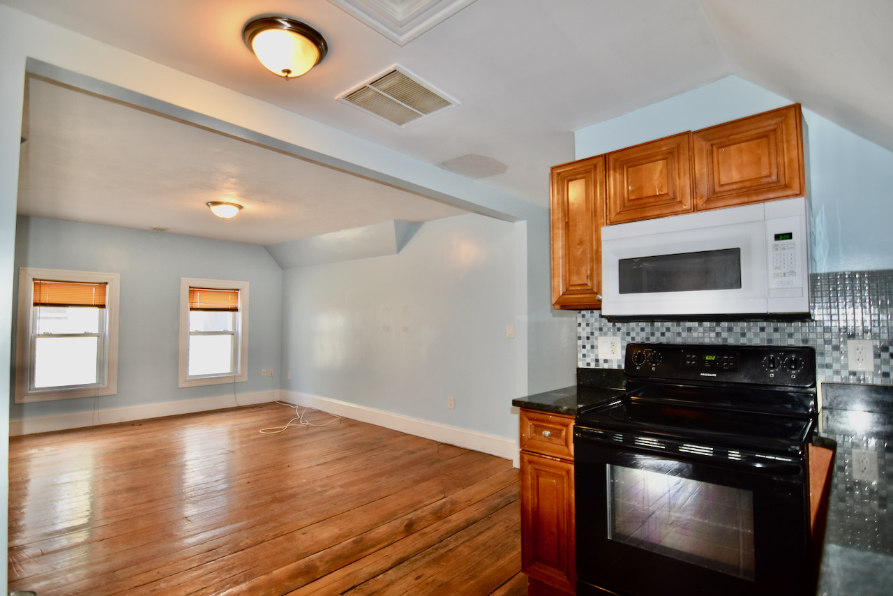 16 Normandy, Dorchester