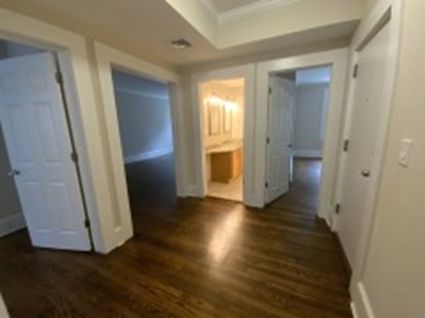 16 Short St, Coolidge Corner