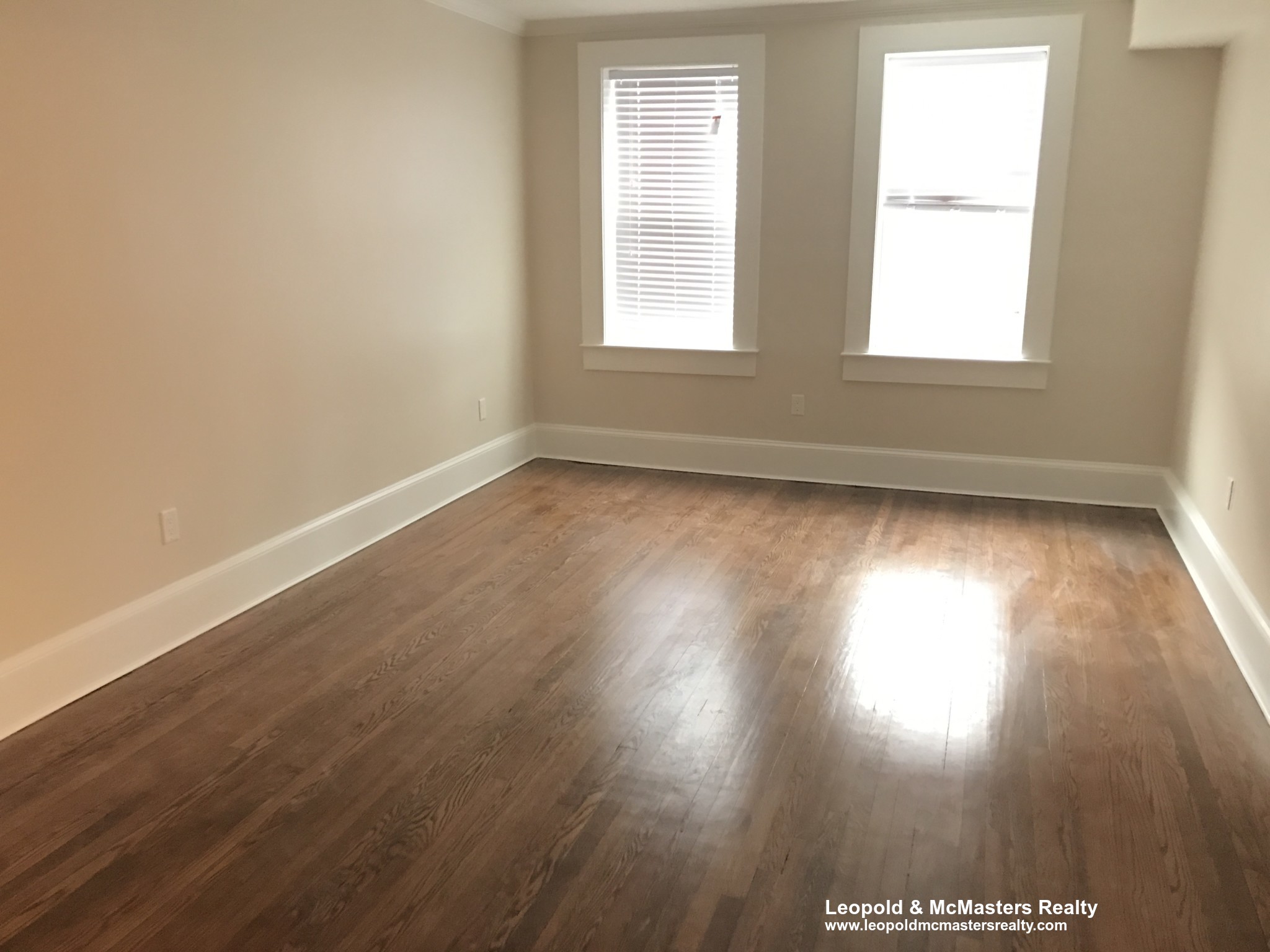 16 Short St, Coolidge Corner