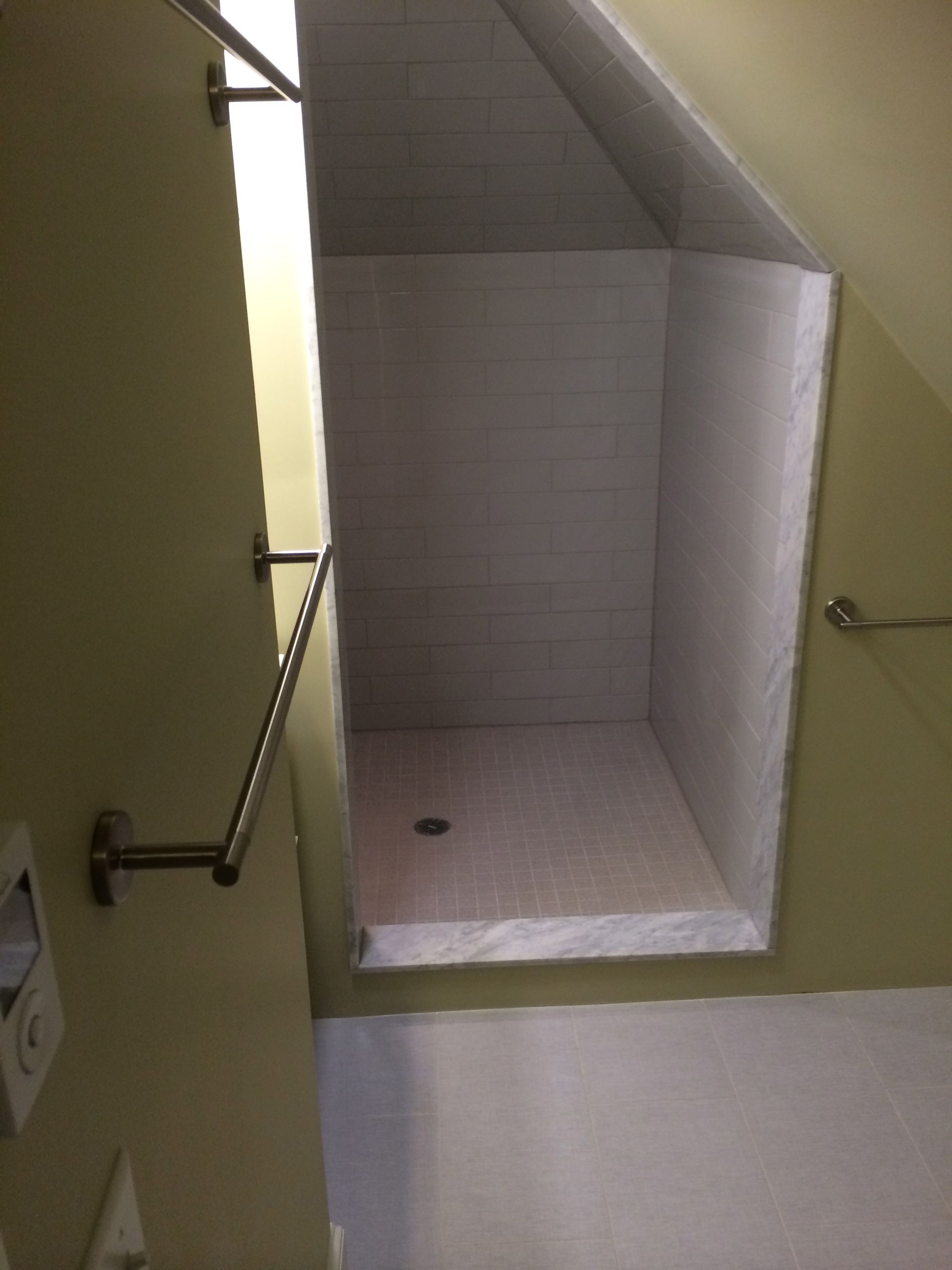 73 Hillside Rd, Mount Auburn (Watertown)