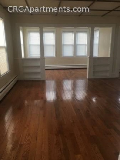 547 Broadway, South Medford