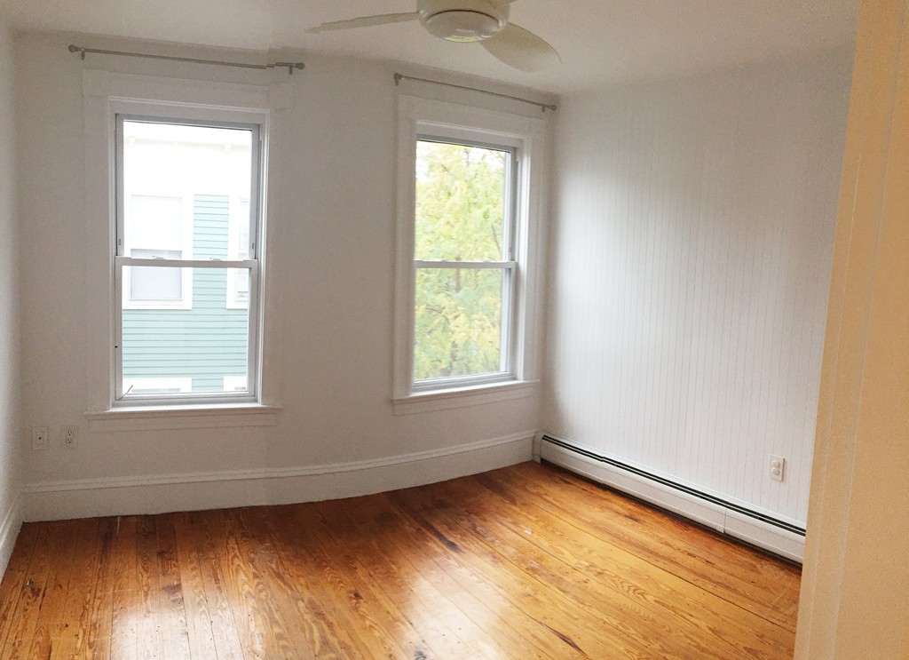 16 Magnolia Ave, Mid Cambridge