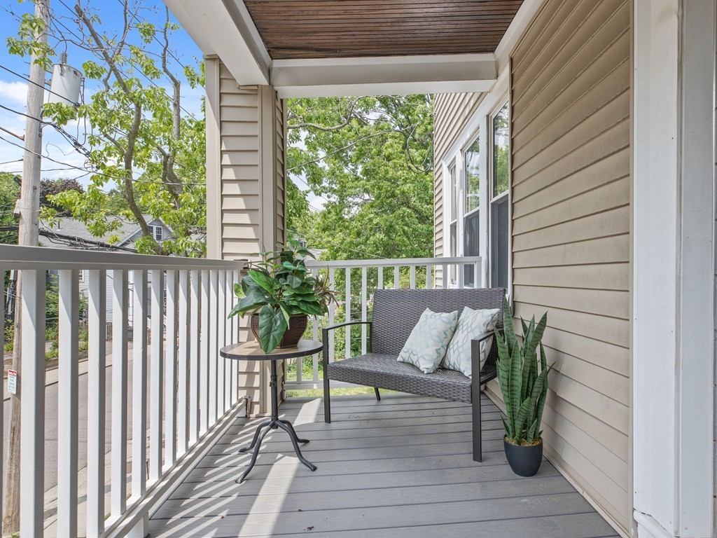 304 Lamartine St, Jamaica Plain