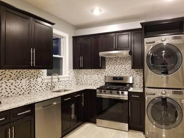 13 Spalding St, Jamaica Plain