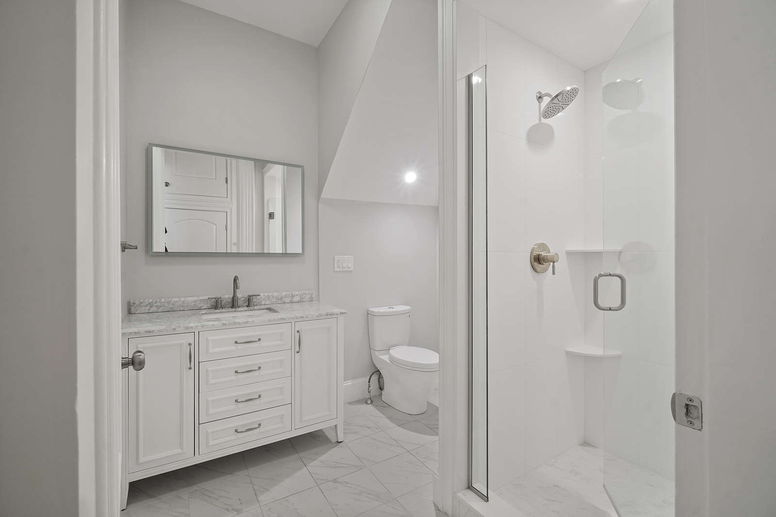 554 Massachusetts Ave, South End