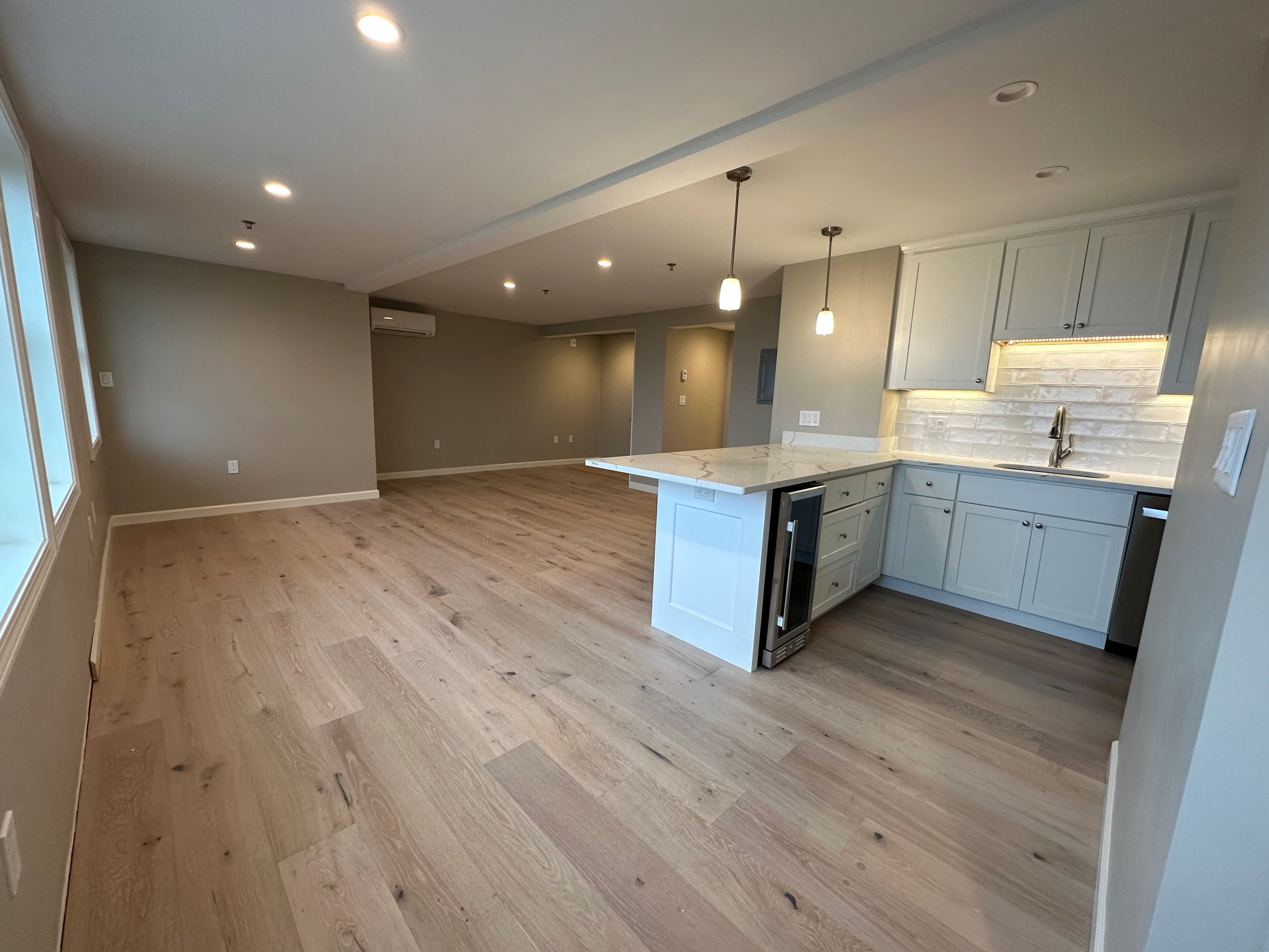 22 Faunbar Ave, Winthrop