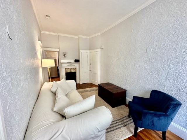 123 Richmond St, North End