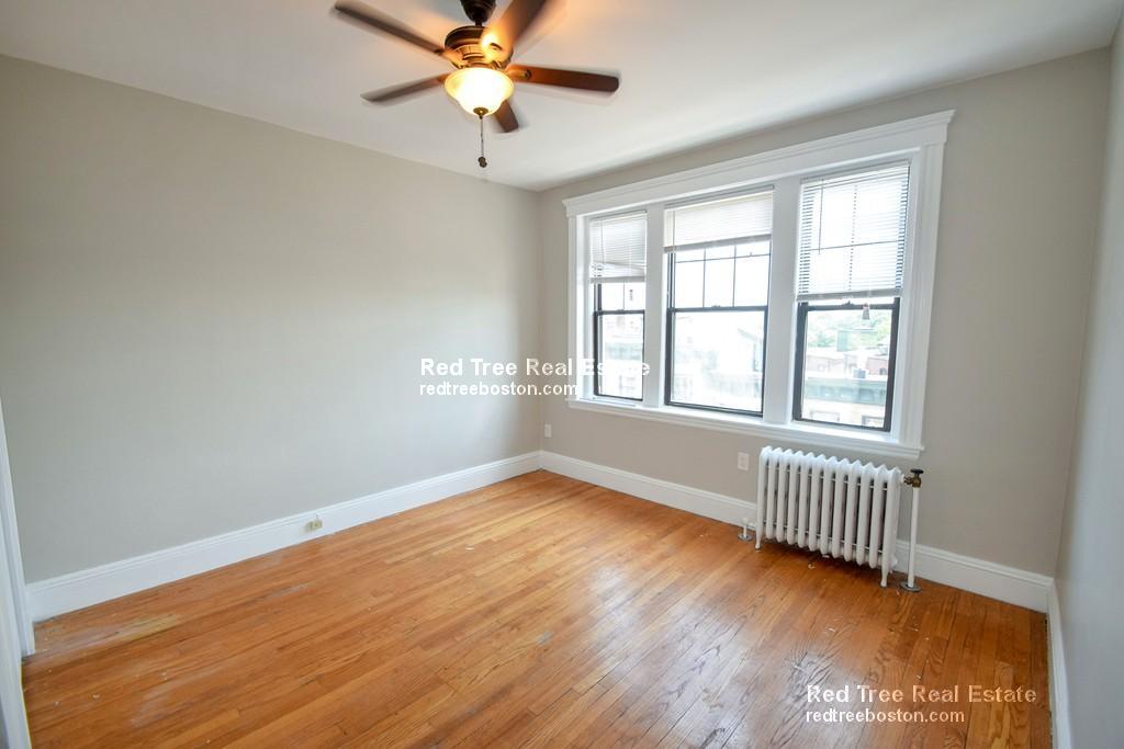 2 Sutherland Rd, Brighton