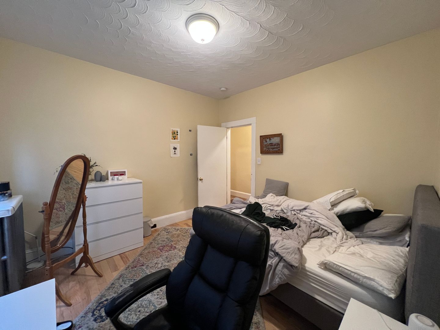 121 Liberty Rd, Davis Square