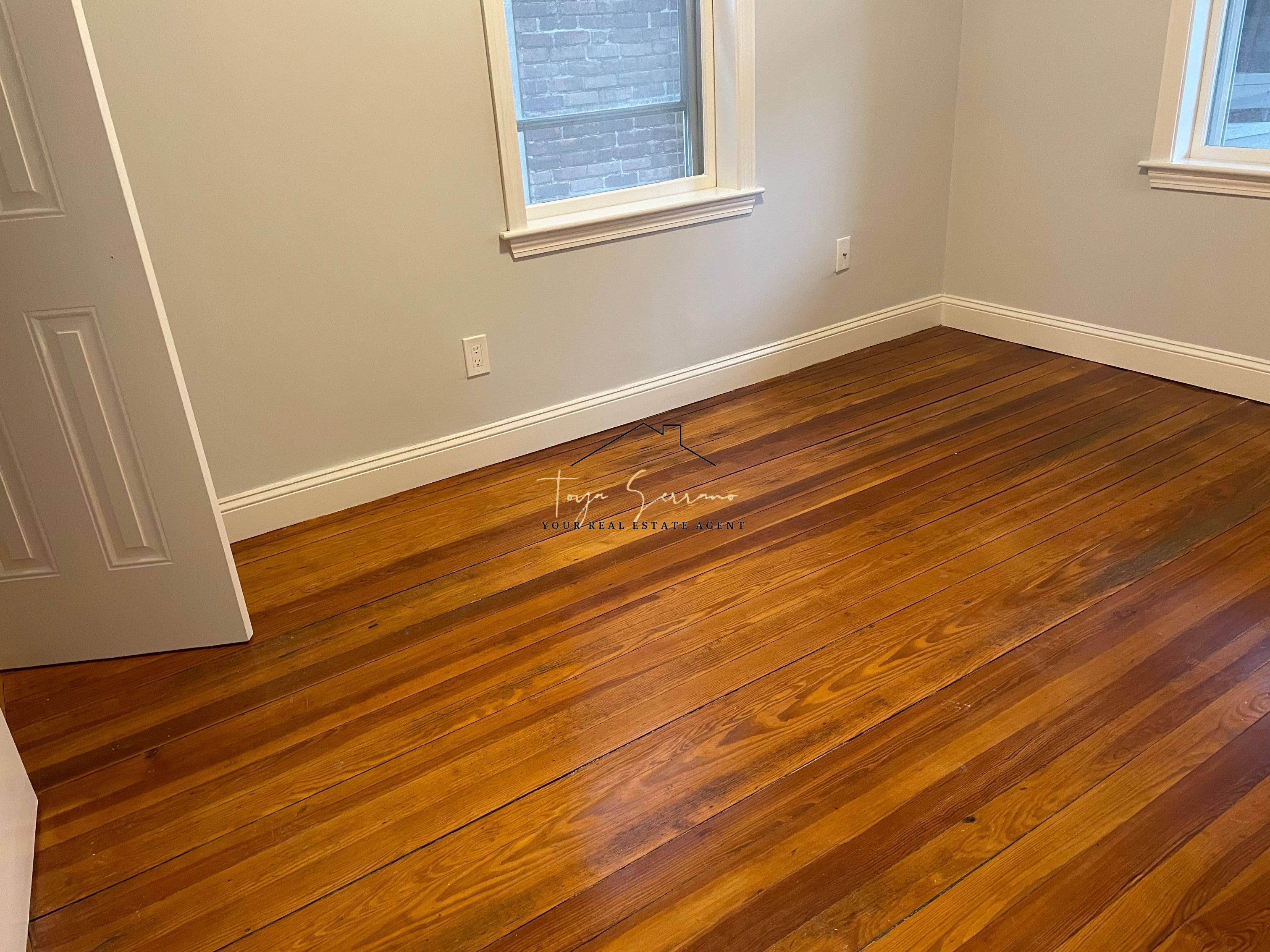 131 Cottage St, East Boston