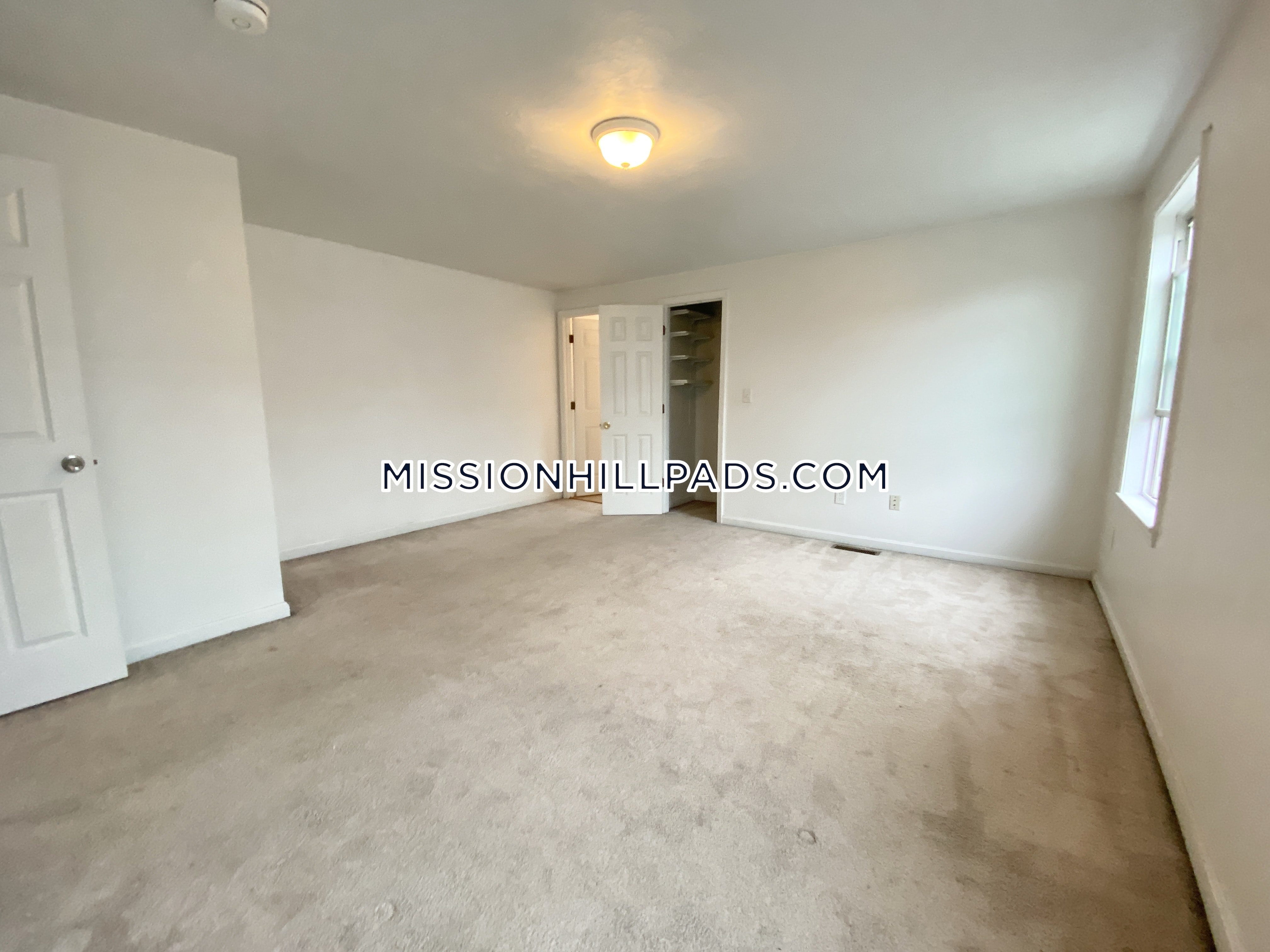 174 Calumet St, Mission Hill