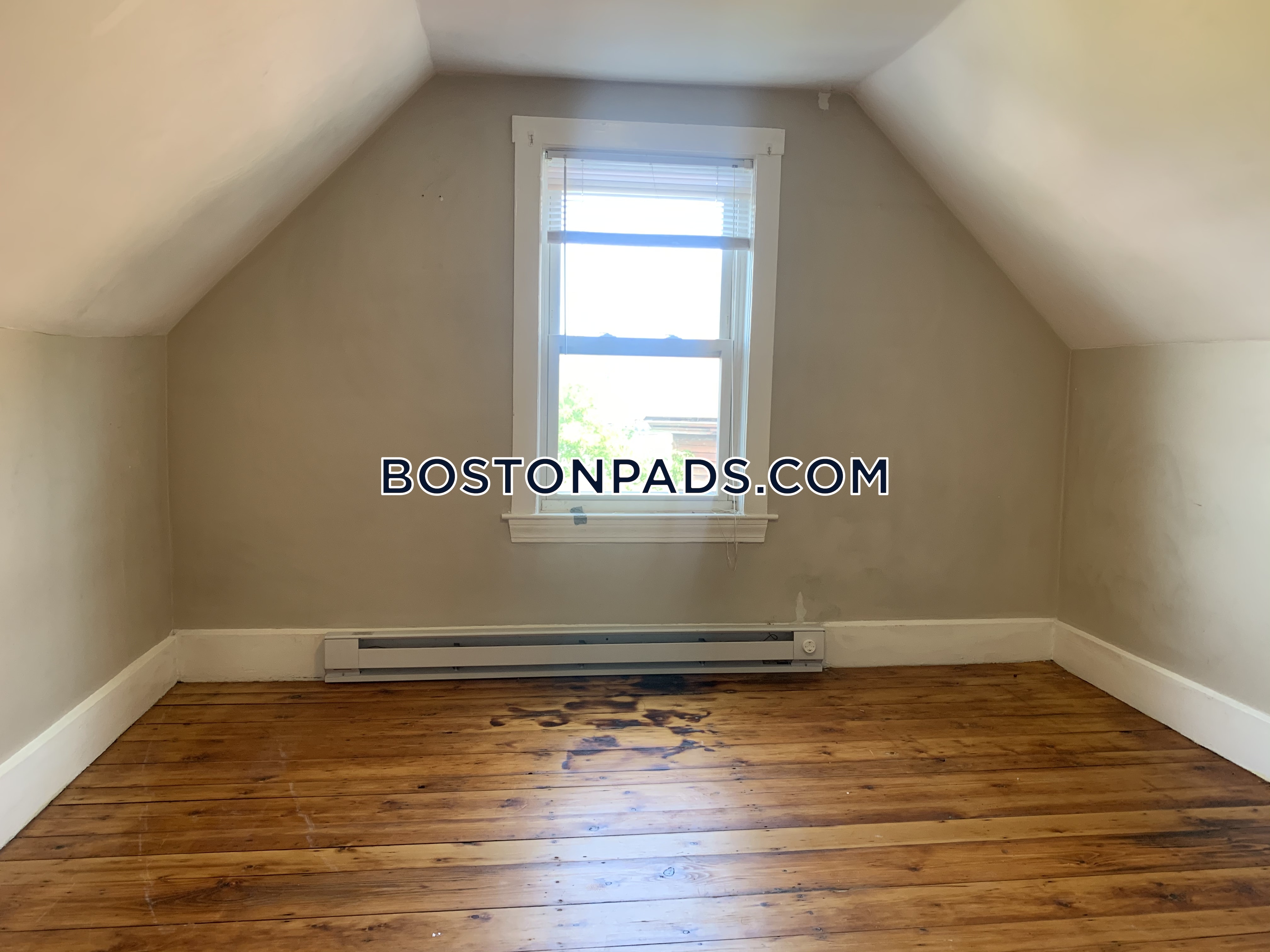 515 Medford St, Winter Hill