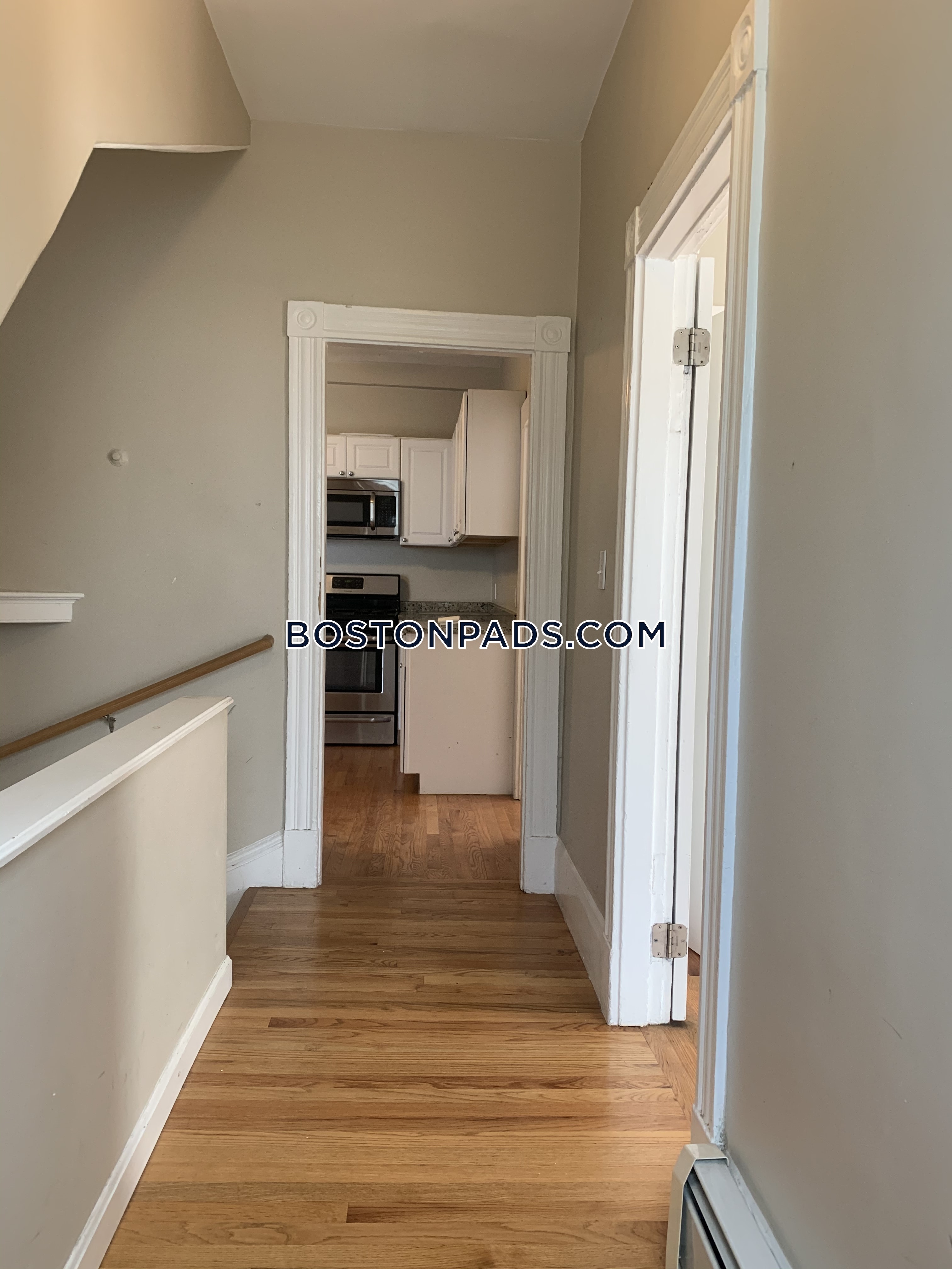 515 Medford St, Winter Hill