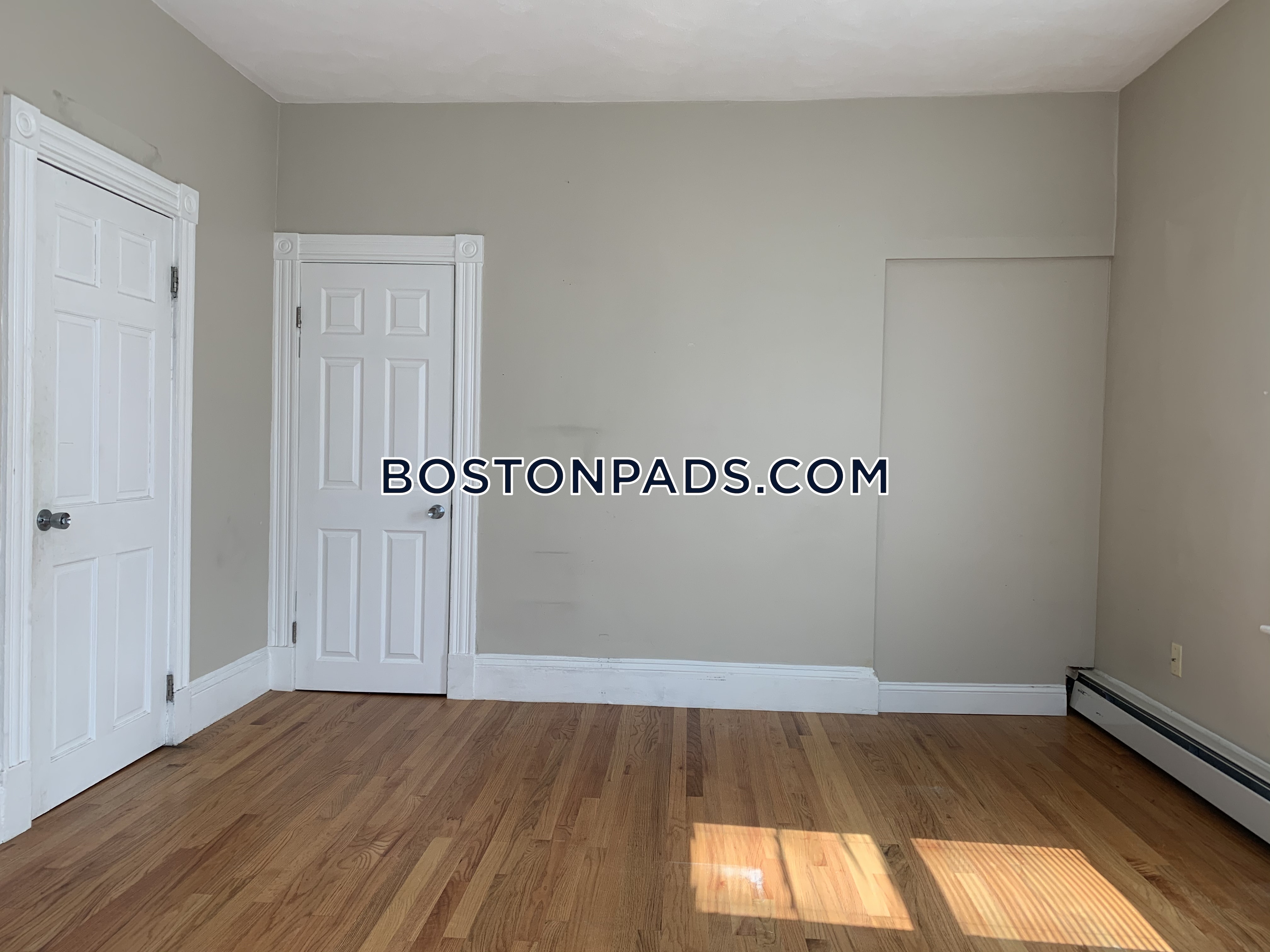 515 Medford St, Winter Hill