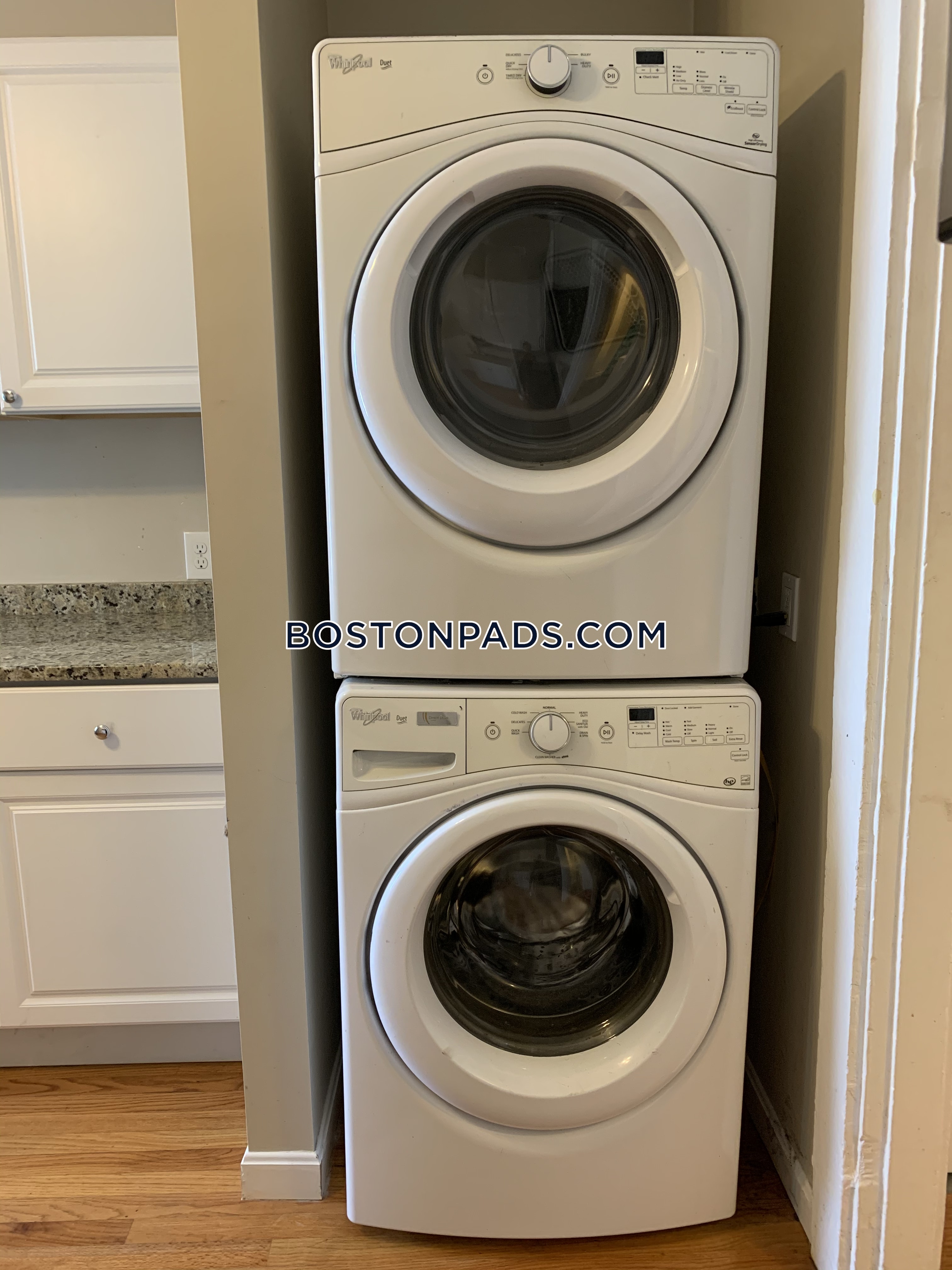 515 Medford St, Winter Hill