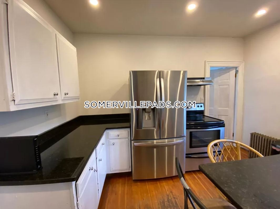 76 Curtis St, Davis Square