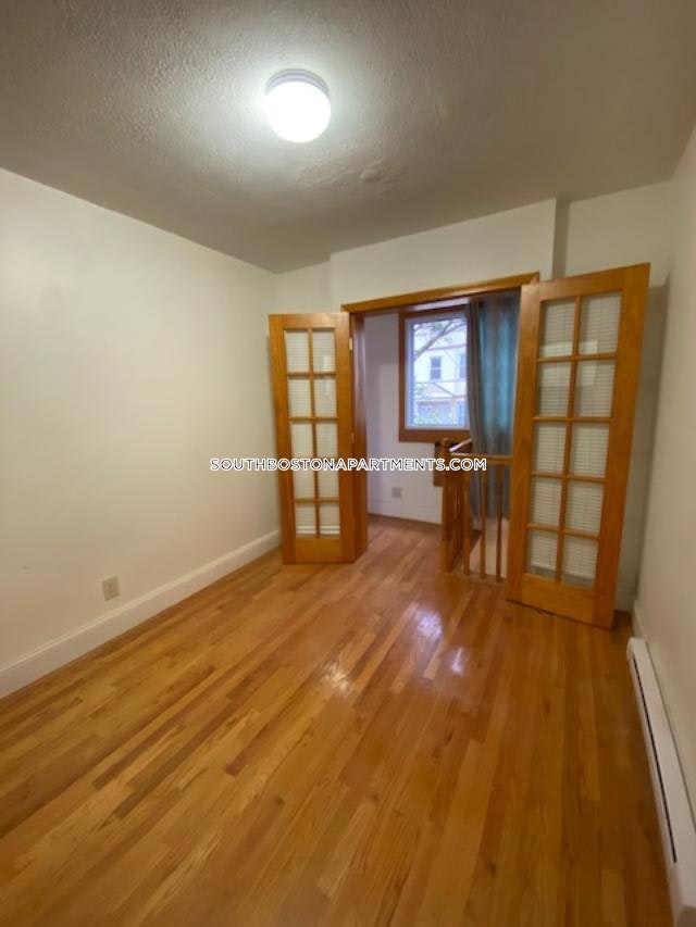 21 Boston St, South Boston