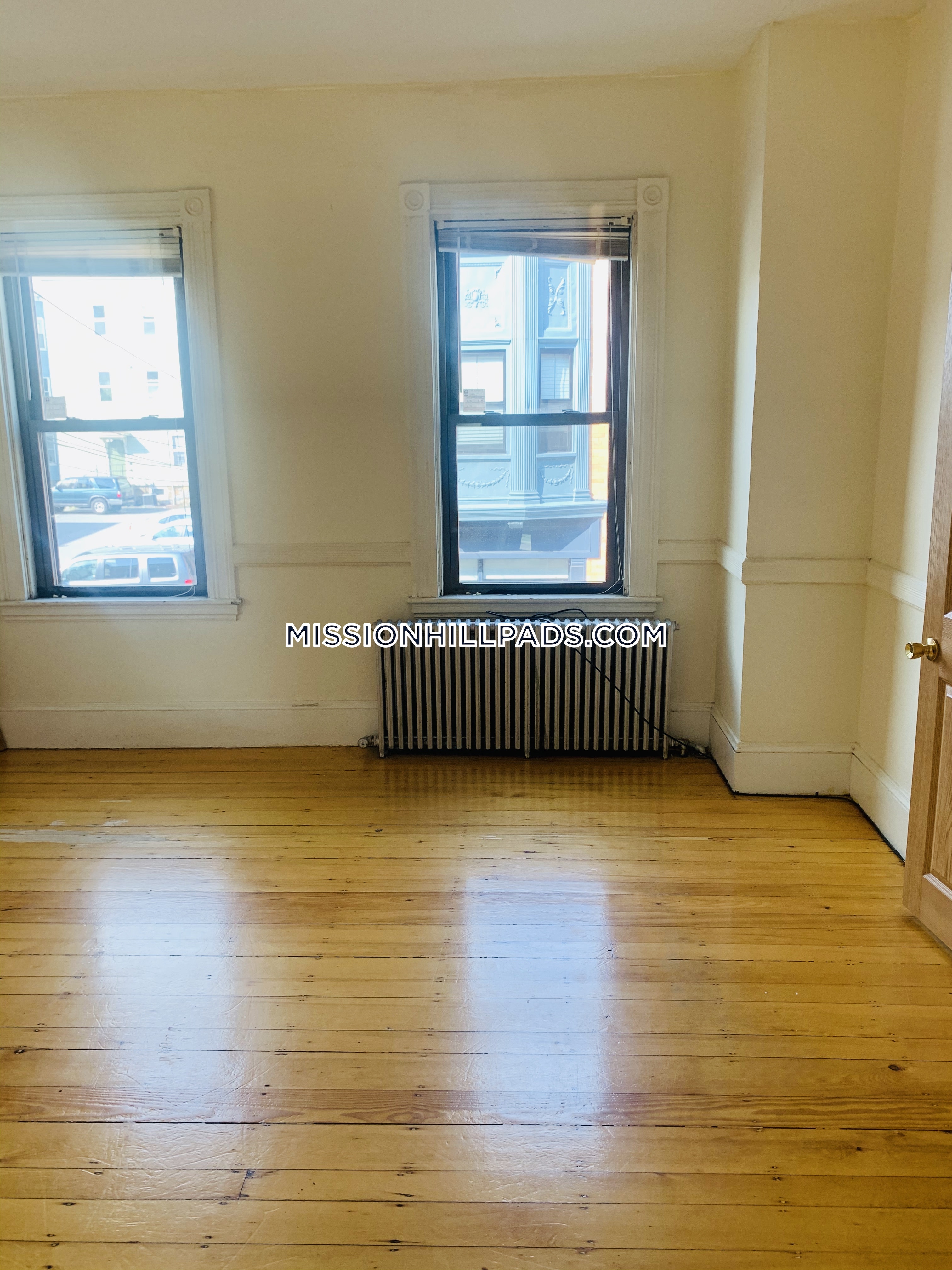 1500 Tremont St, Mission Hill