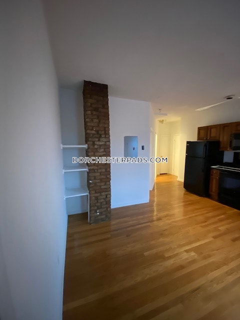 1084 Dorchester Ave, Dorchester