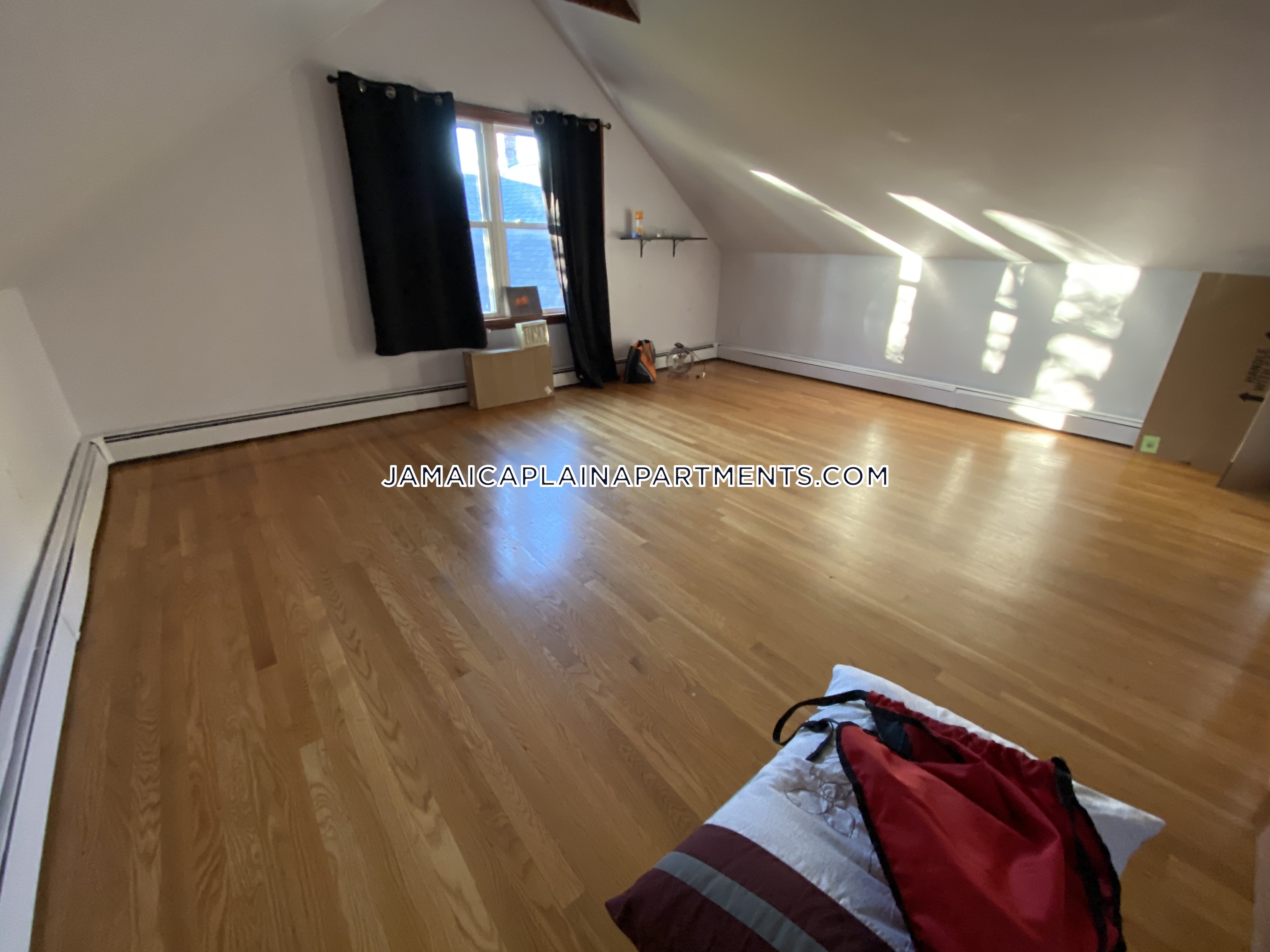 47 Creighton, Jamaica Plain