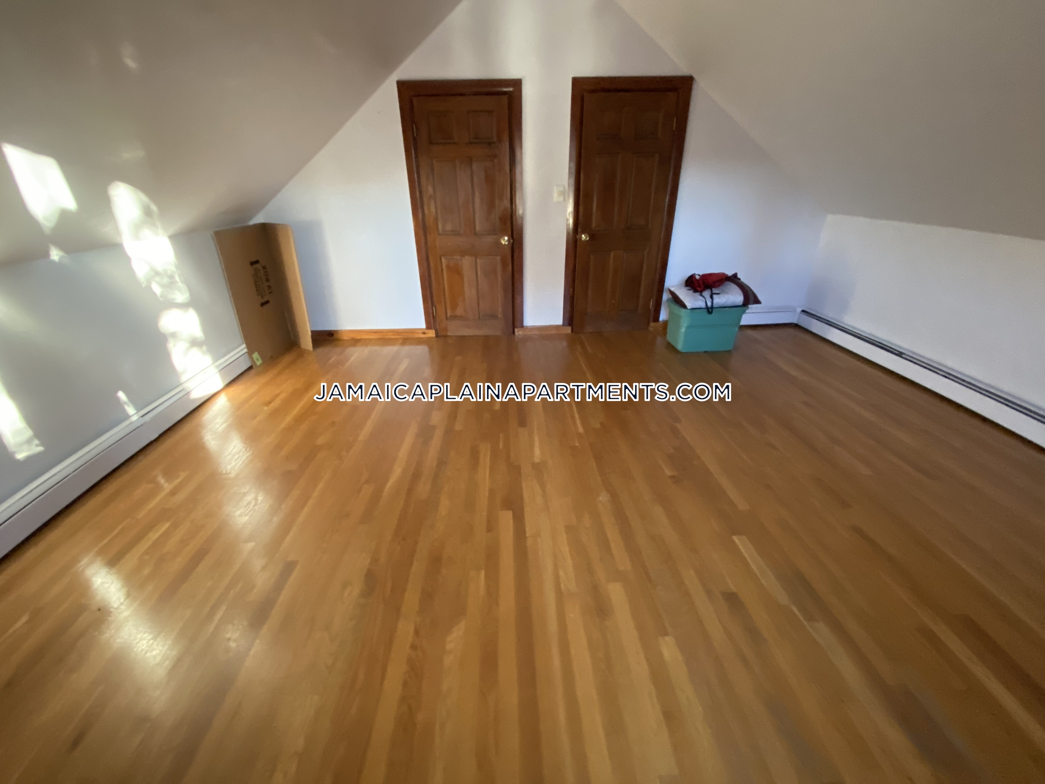 47 Creighton, Jamaica Plain