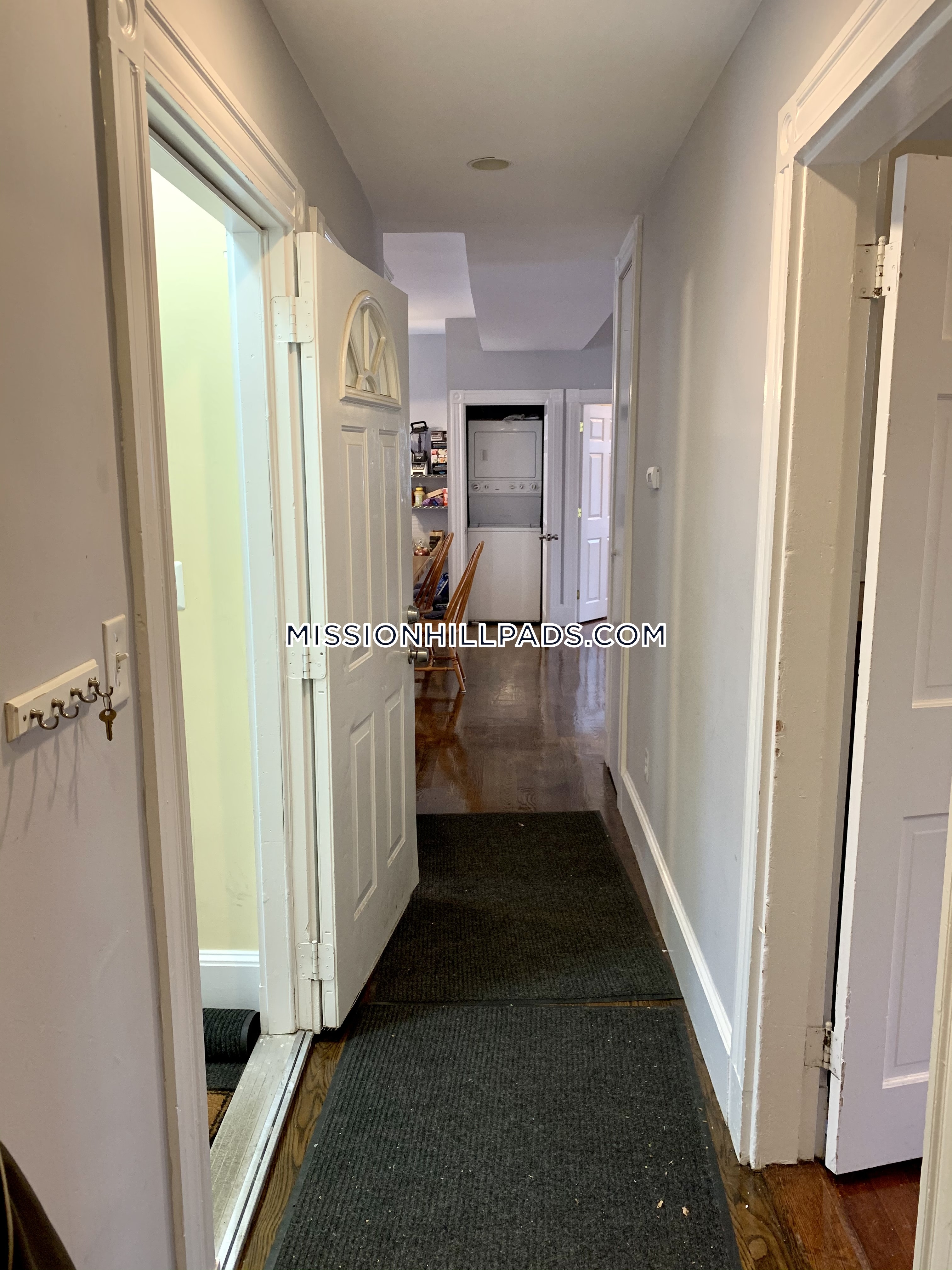 19 Parker Hill Ave, Mission Hill