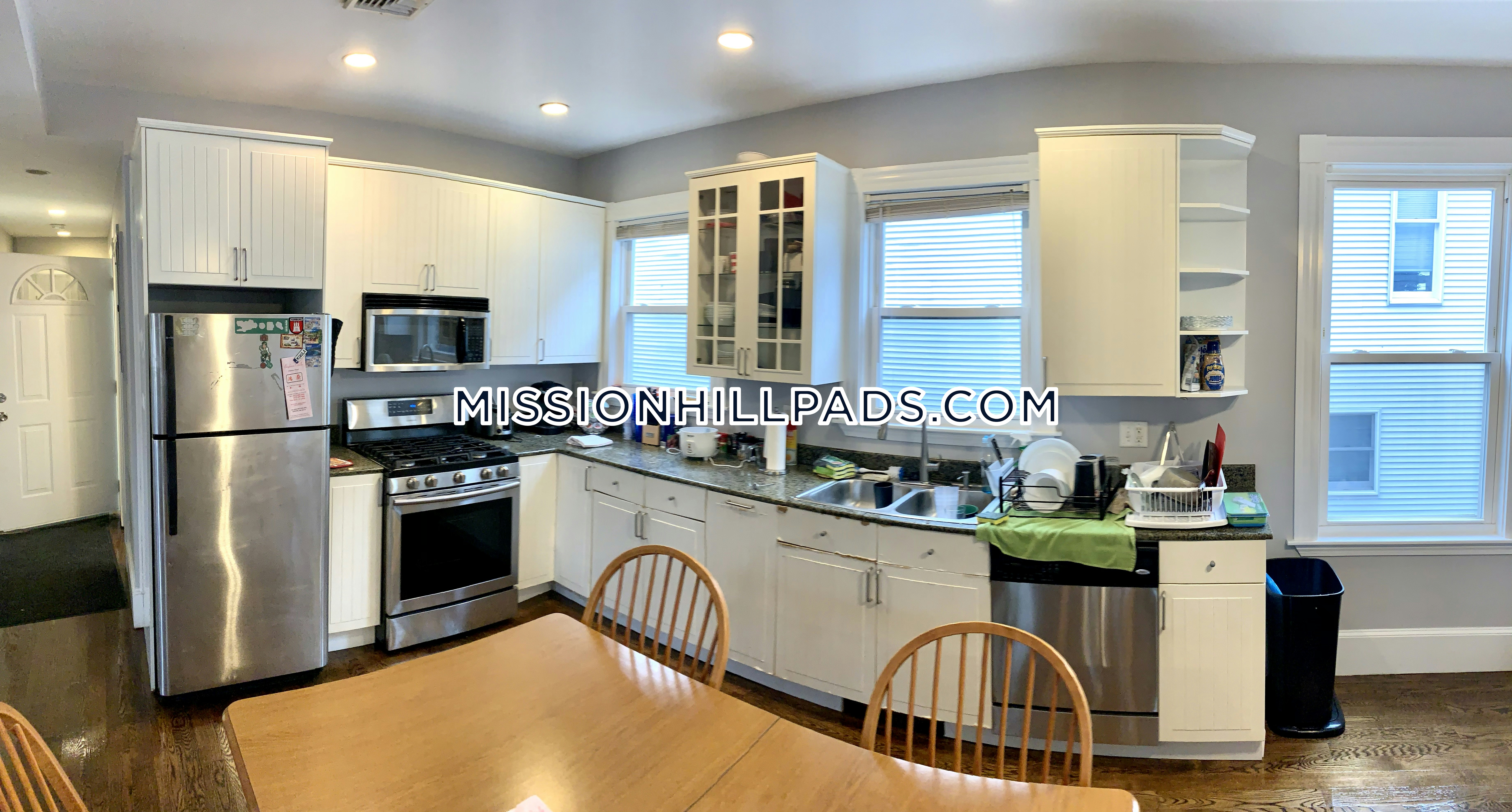 19 Parker Hill Ave, Mission Hill