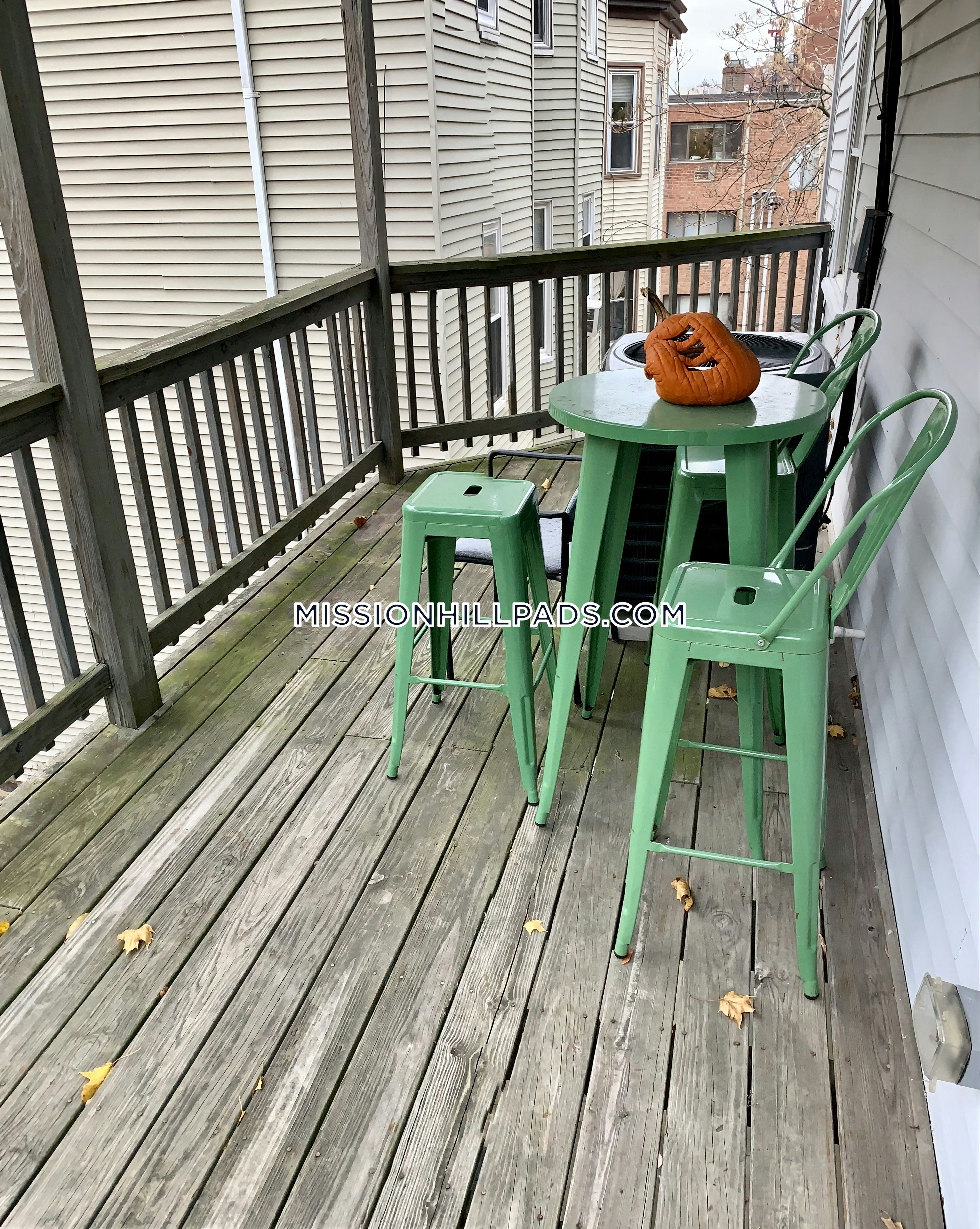 19 Parker Hill Ave, Mission Hill