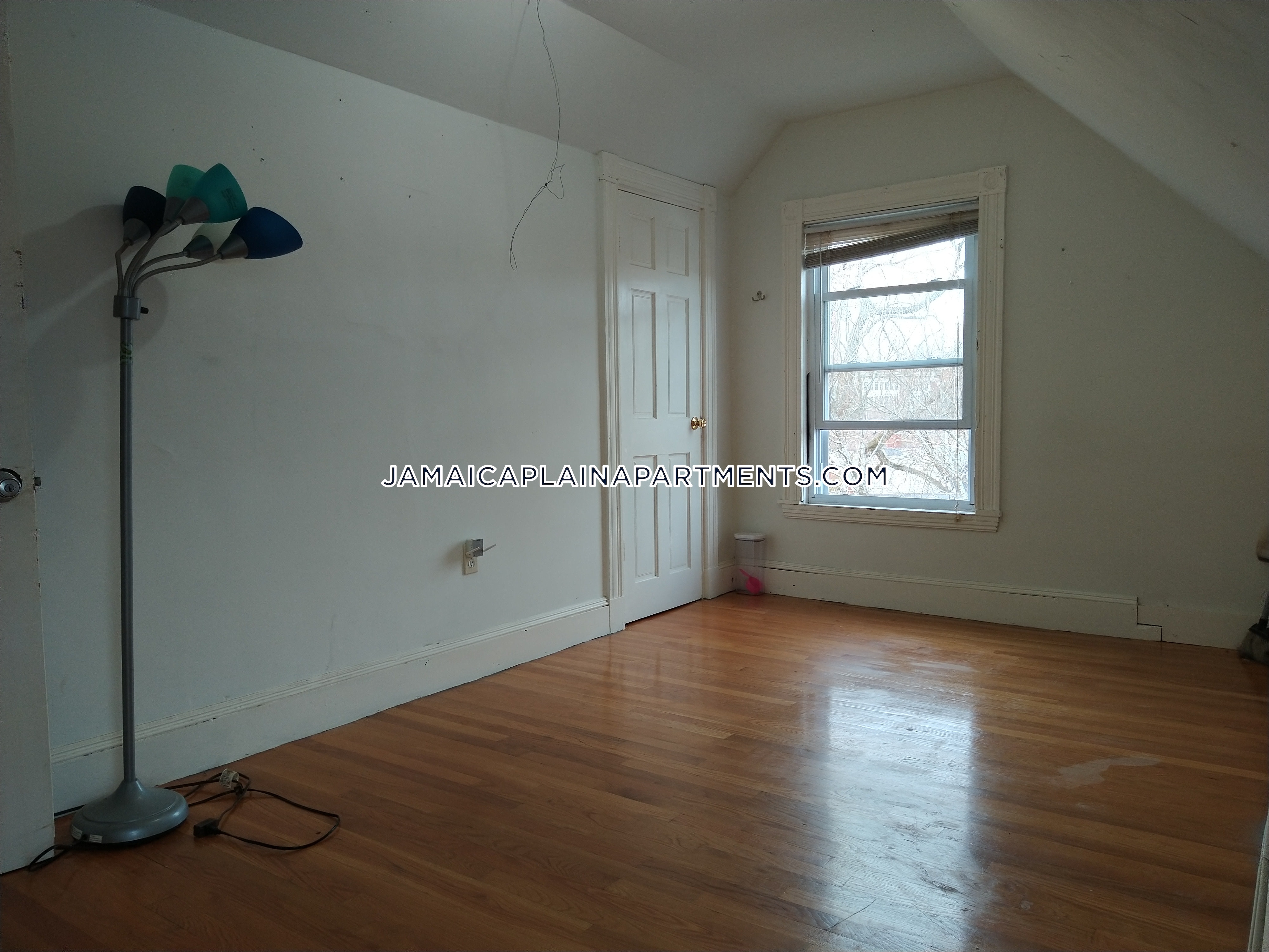 47 Creighton, Jamaica Plain