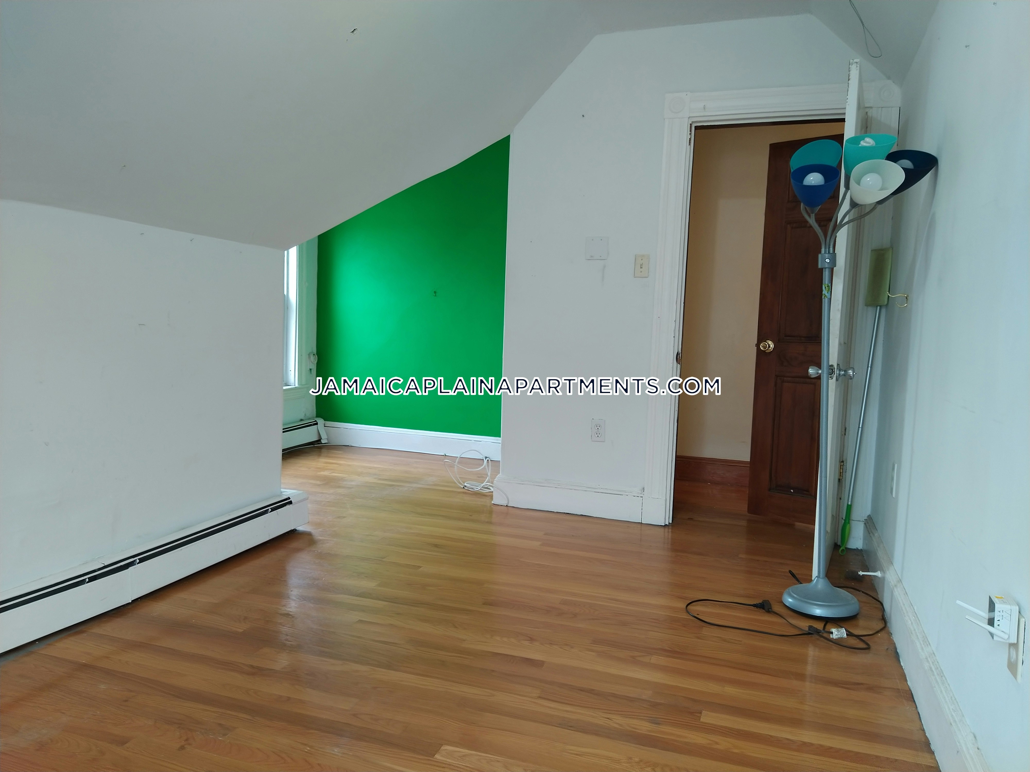 47 Creighton, Jamaica Plain