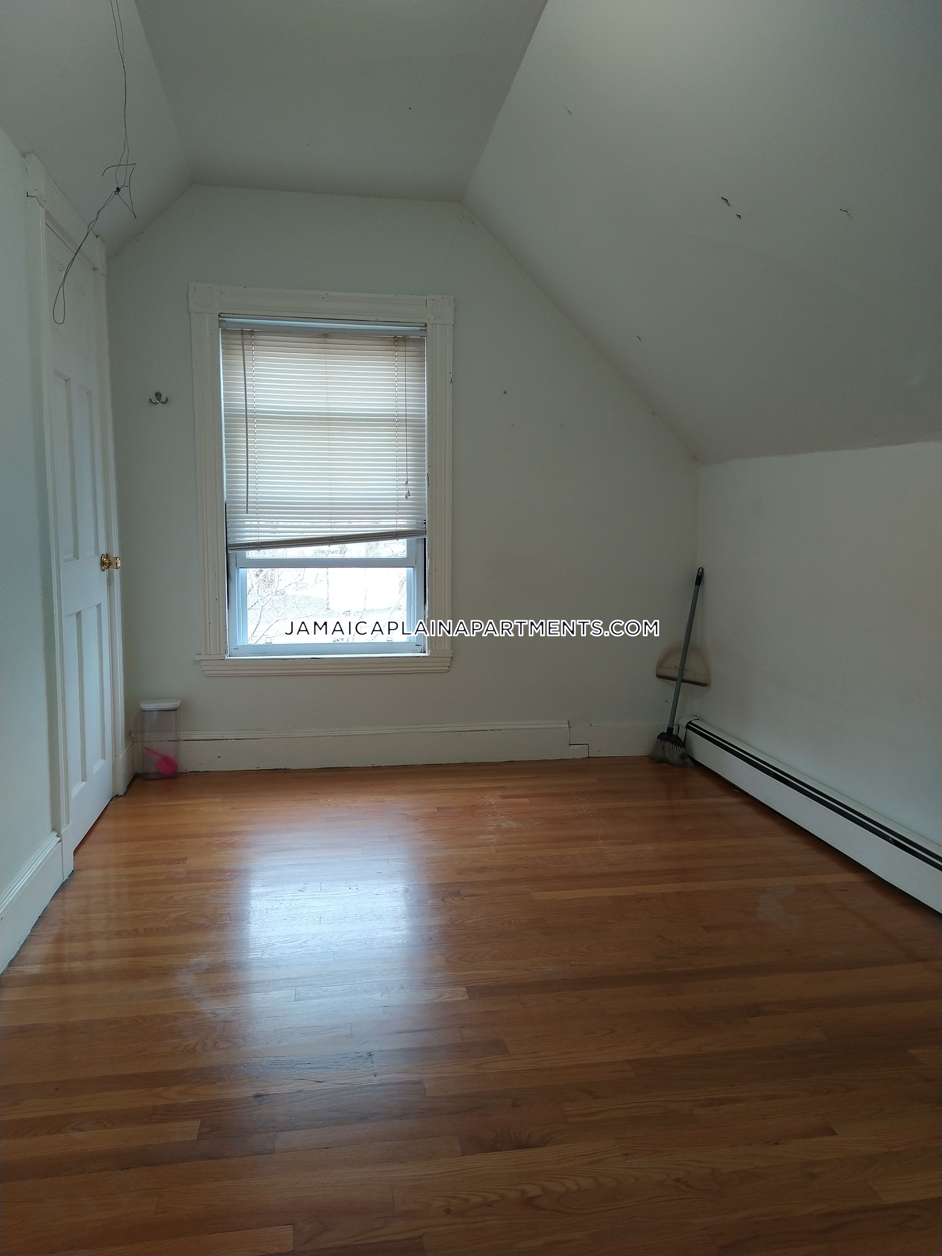 47 Creighton, Jamaica Plain