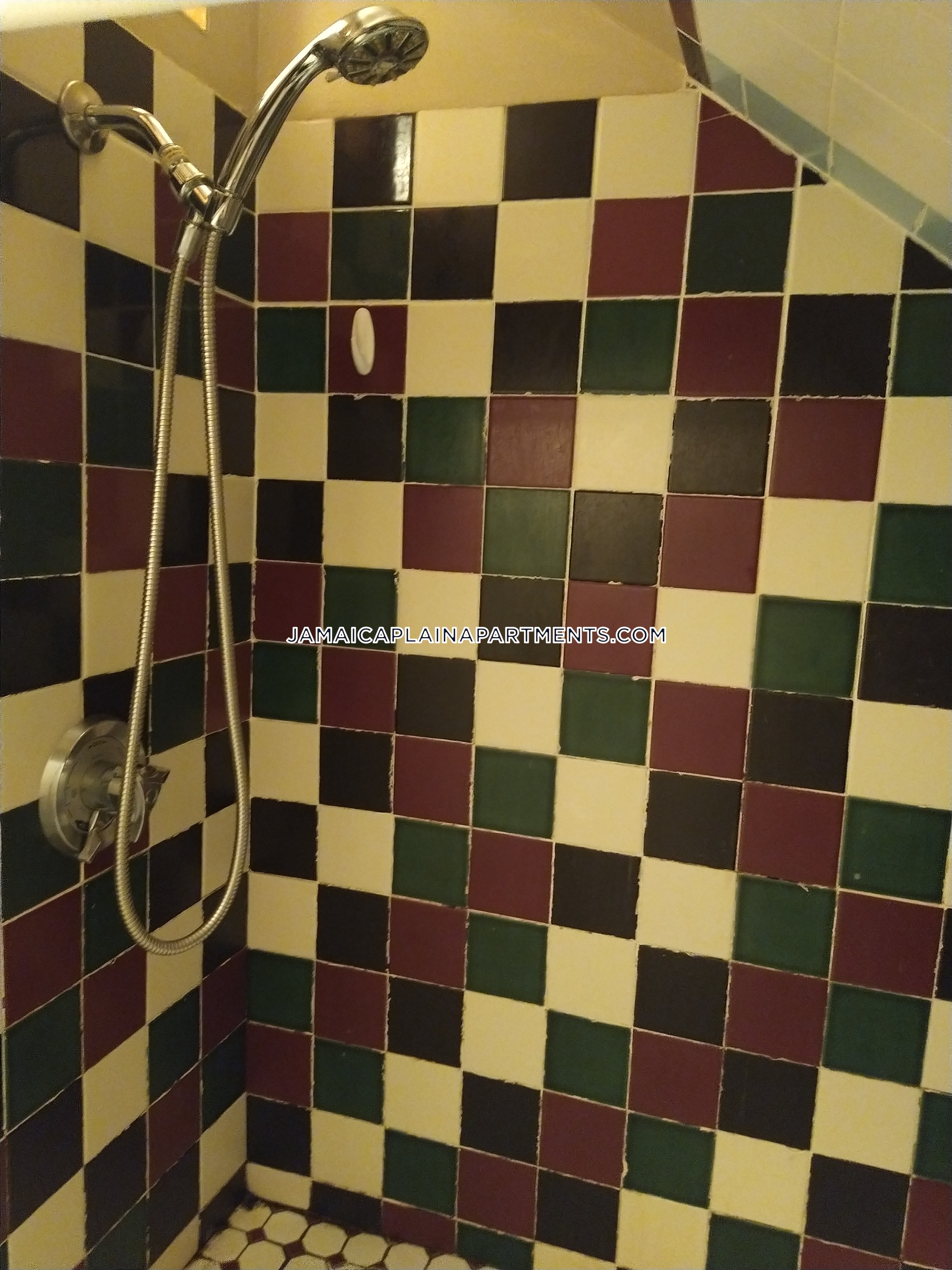 47 Creighton, Jamaica Plain